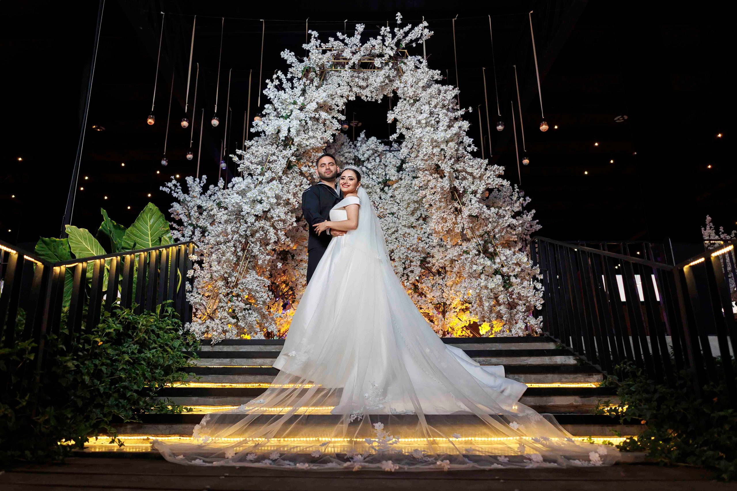 Formal. Wedding Photographer Ruth Preciado