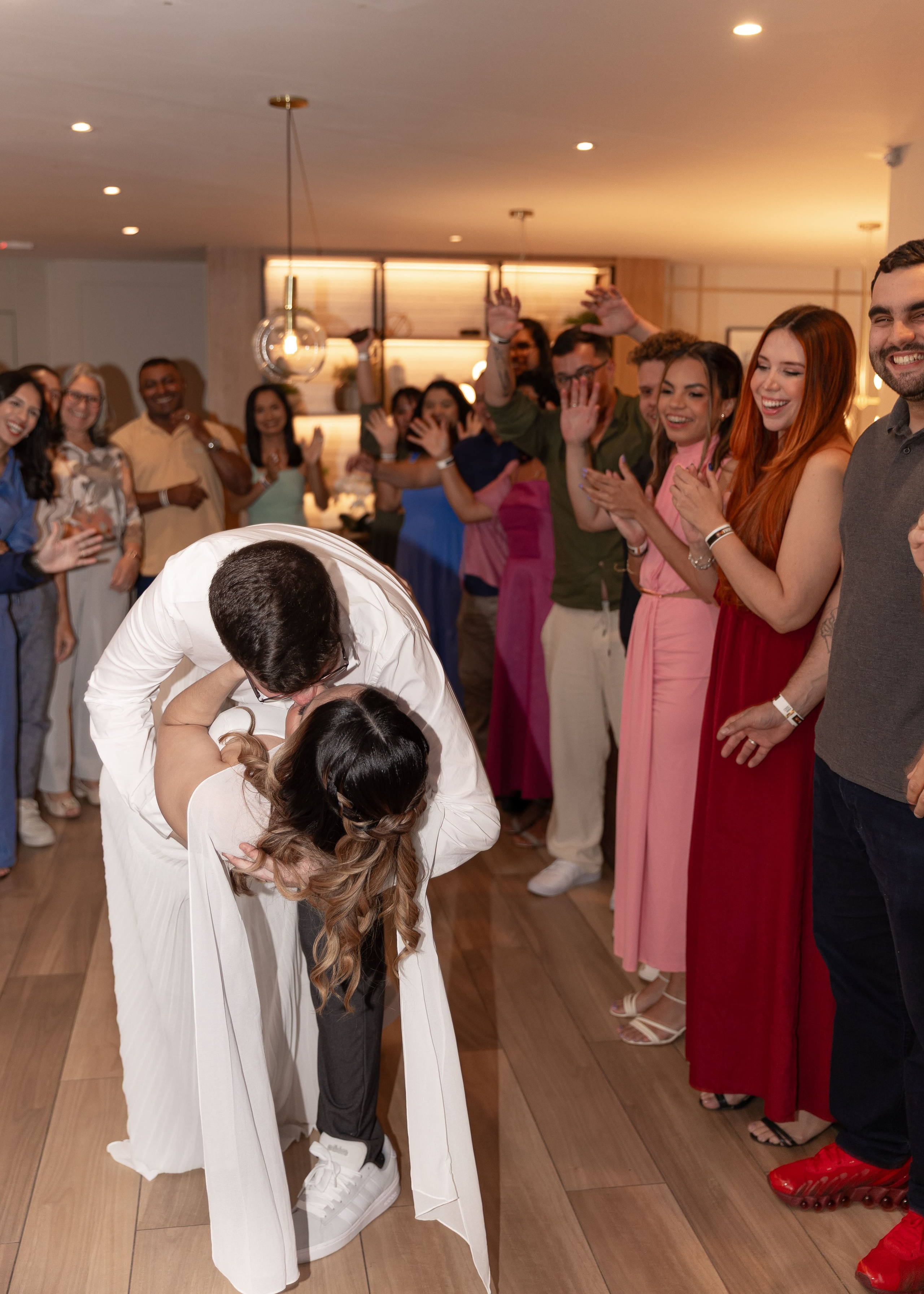 Fotografia de casamento em São Paulo para registrar emoções, detalhes e momentos únicos. Um olhar atento para transformar o seu grande dia em memórias que permanecem.