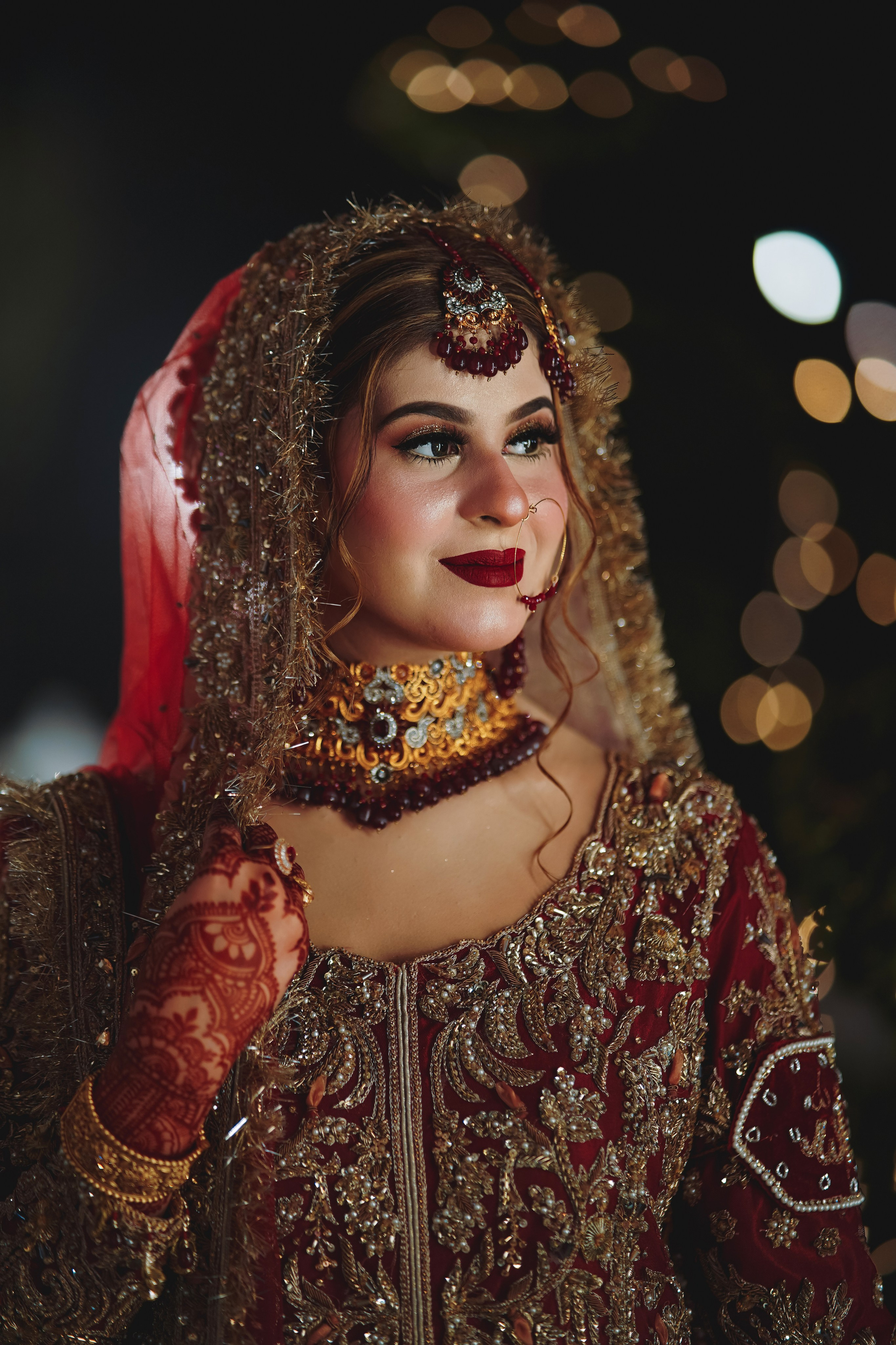 Portfolio. MomentsbyFNF — capturing timeless wedding stories across Pakistan with passion, artistry & heart