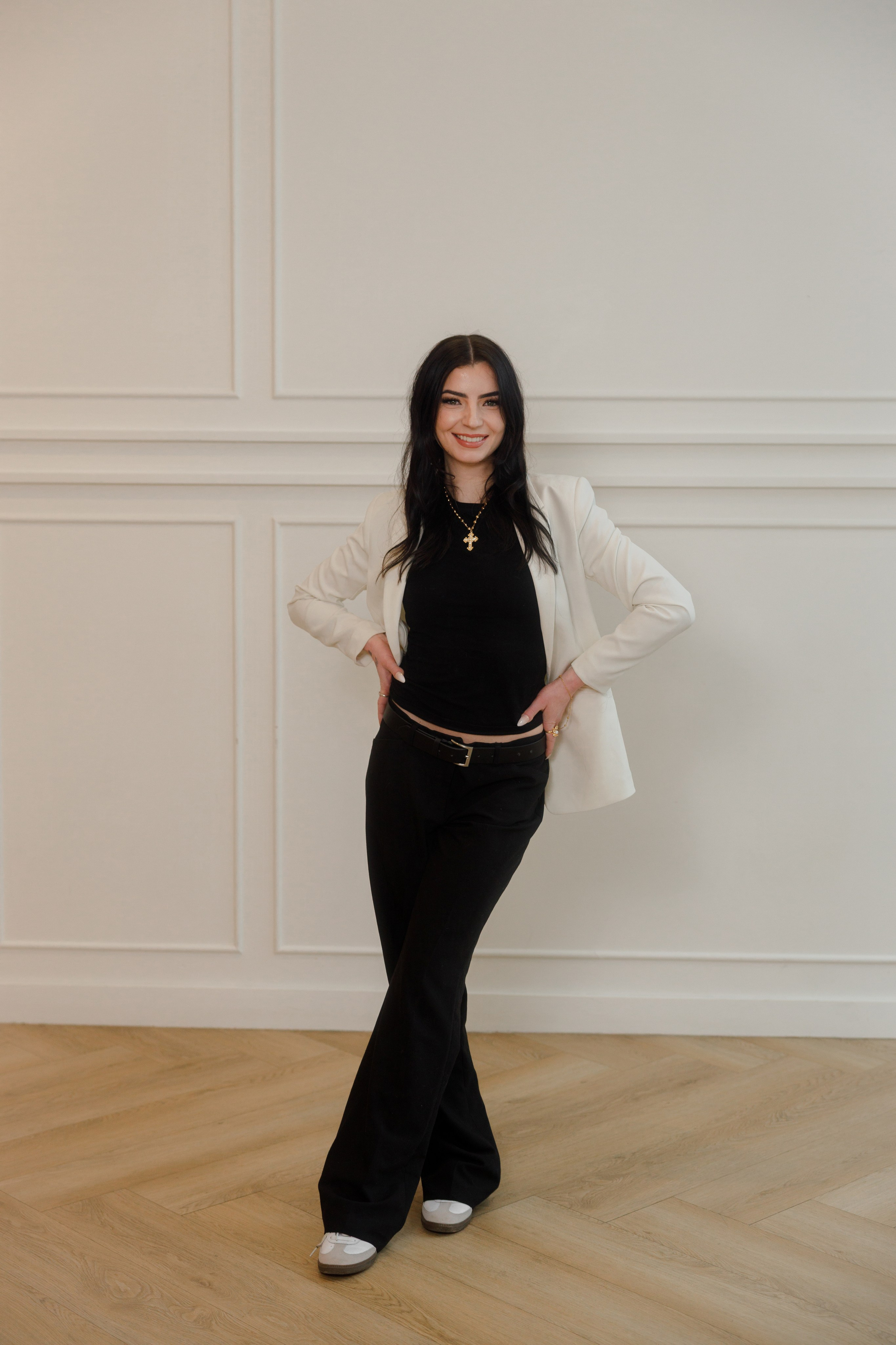 Beauty team branding. Photographer Elvira Hryshchenko