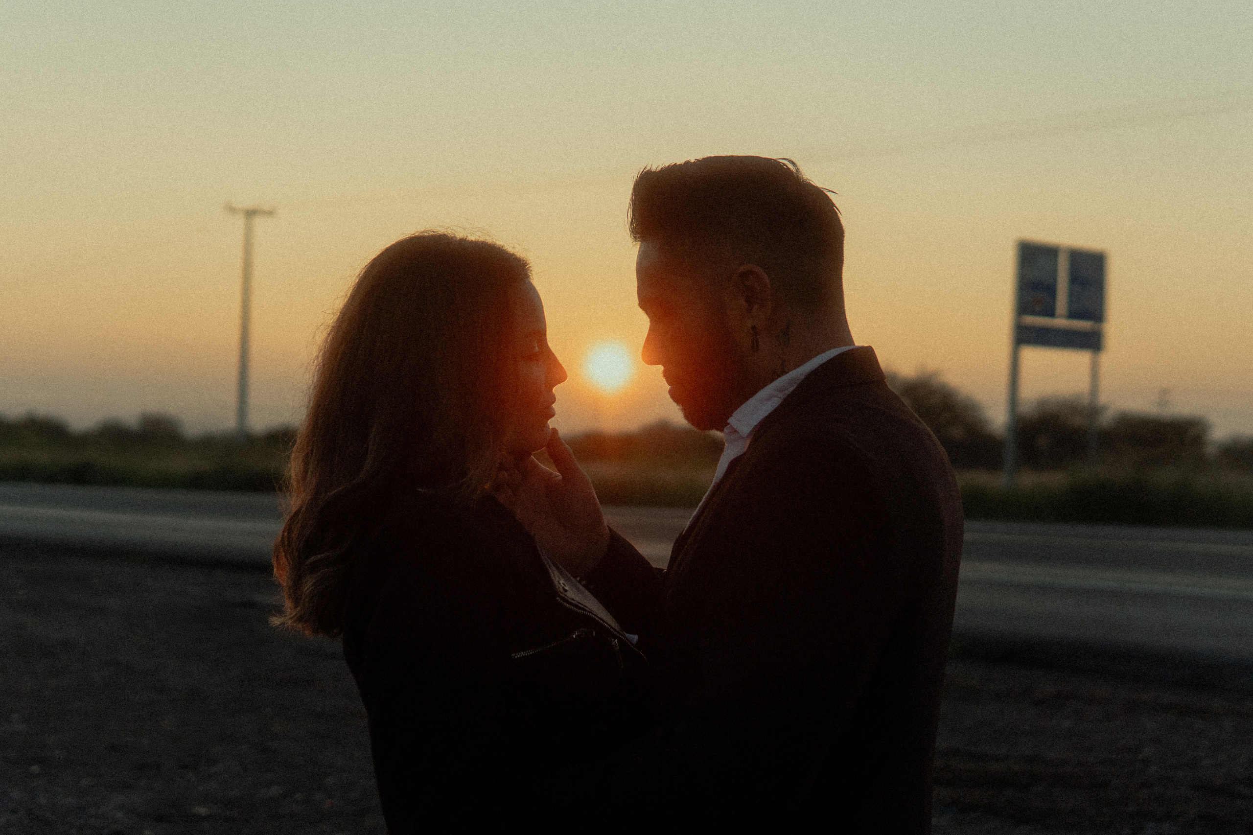 HISTORIA DE AMOR. TWO MILLIMETERS