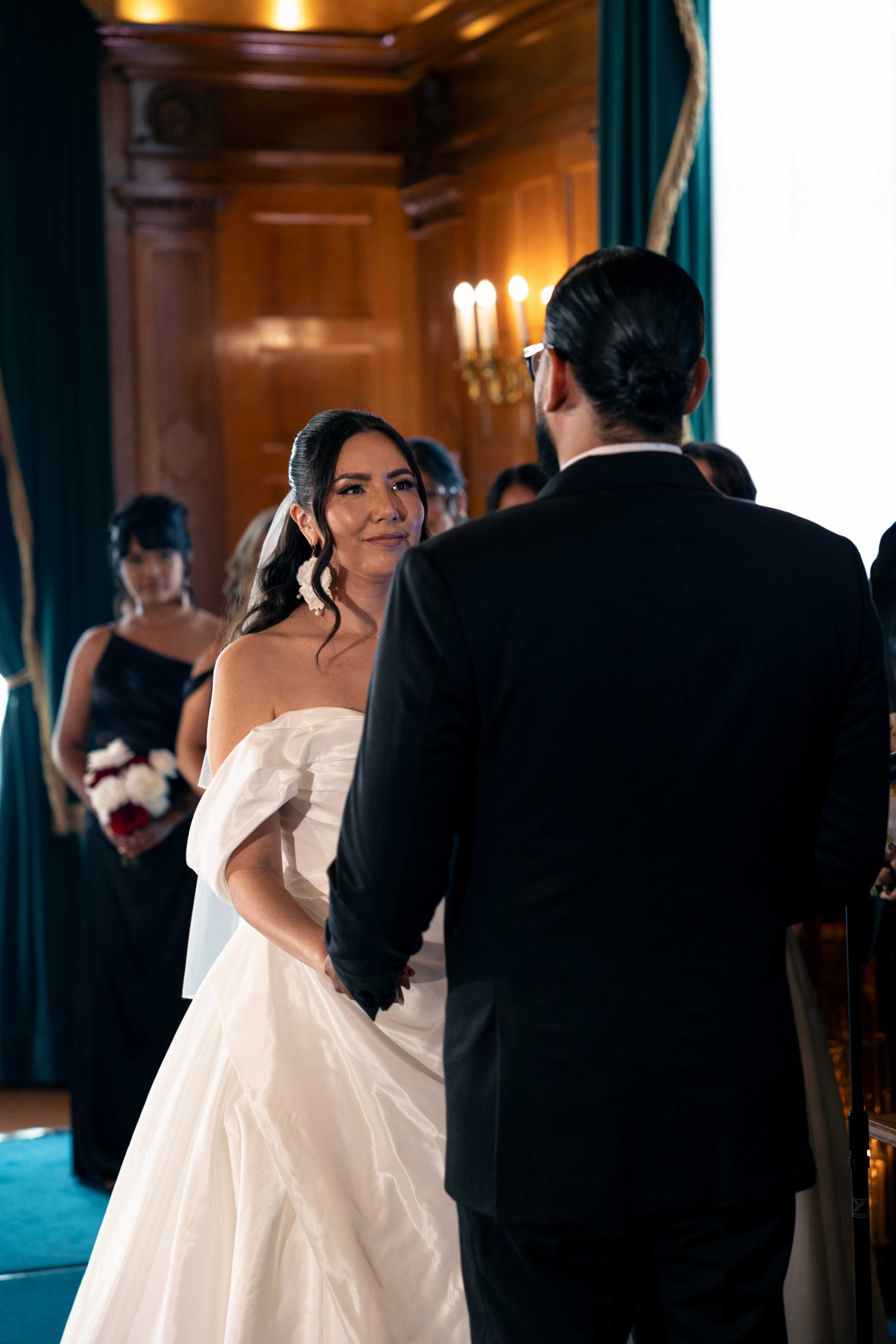 Danielle & Blake (The Fort Garry). Wedding Photographer in Winnipeg — Cinematic & Timeless by Vitiuk Photography