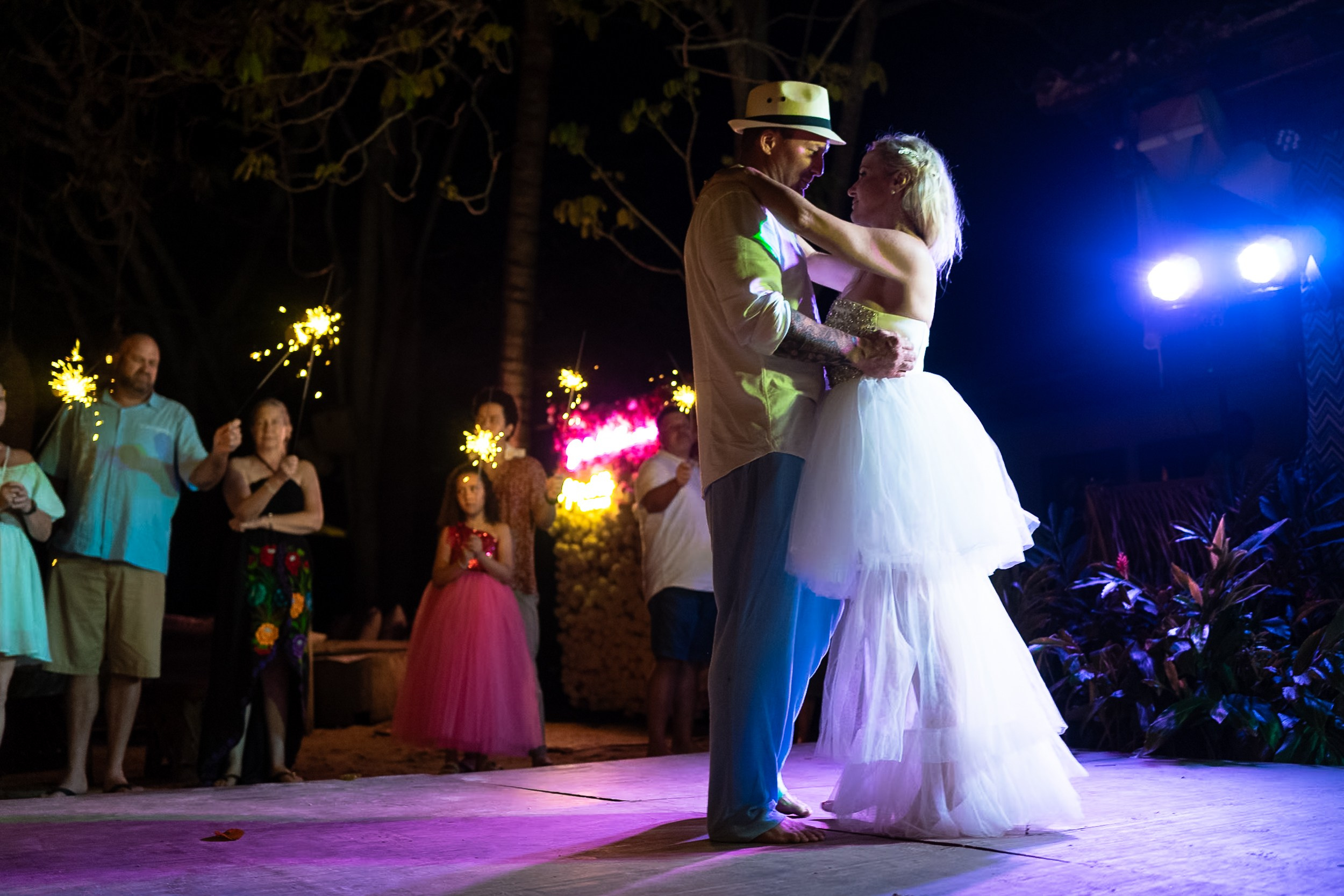Aggie & Brian. Fotografía de Bodas Profesionales en Puerto Vallarta y Riviera Nayarit