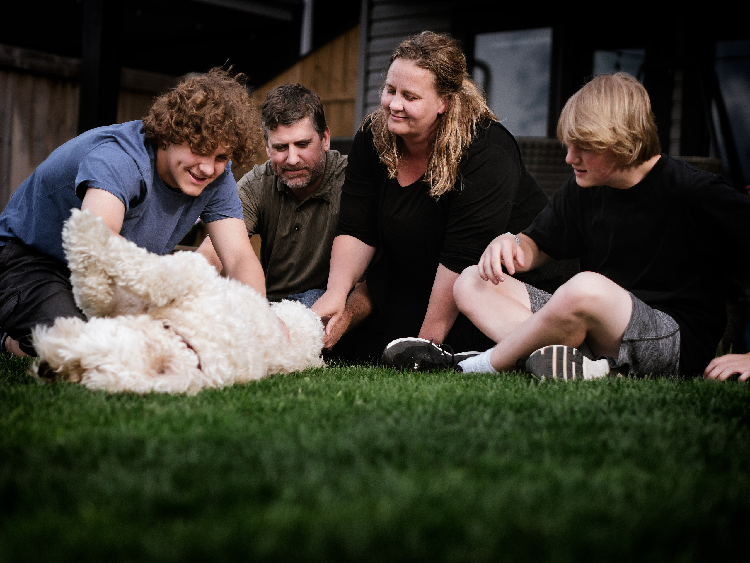 Outdoor Family Portrait Session Edmonton | Dimitri Studio
