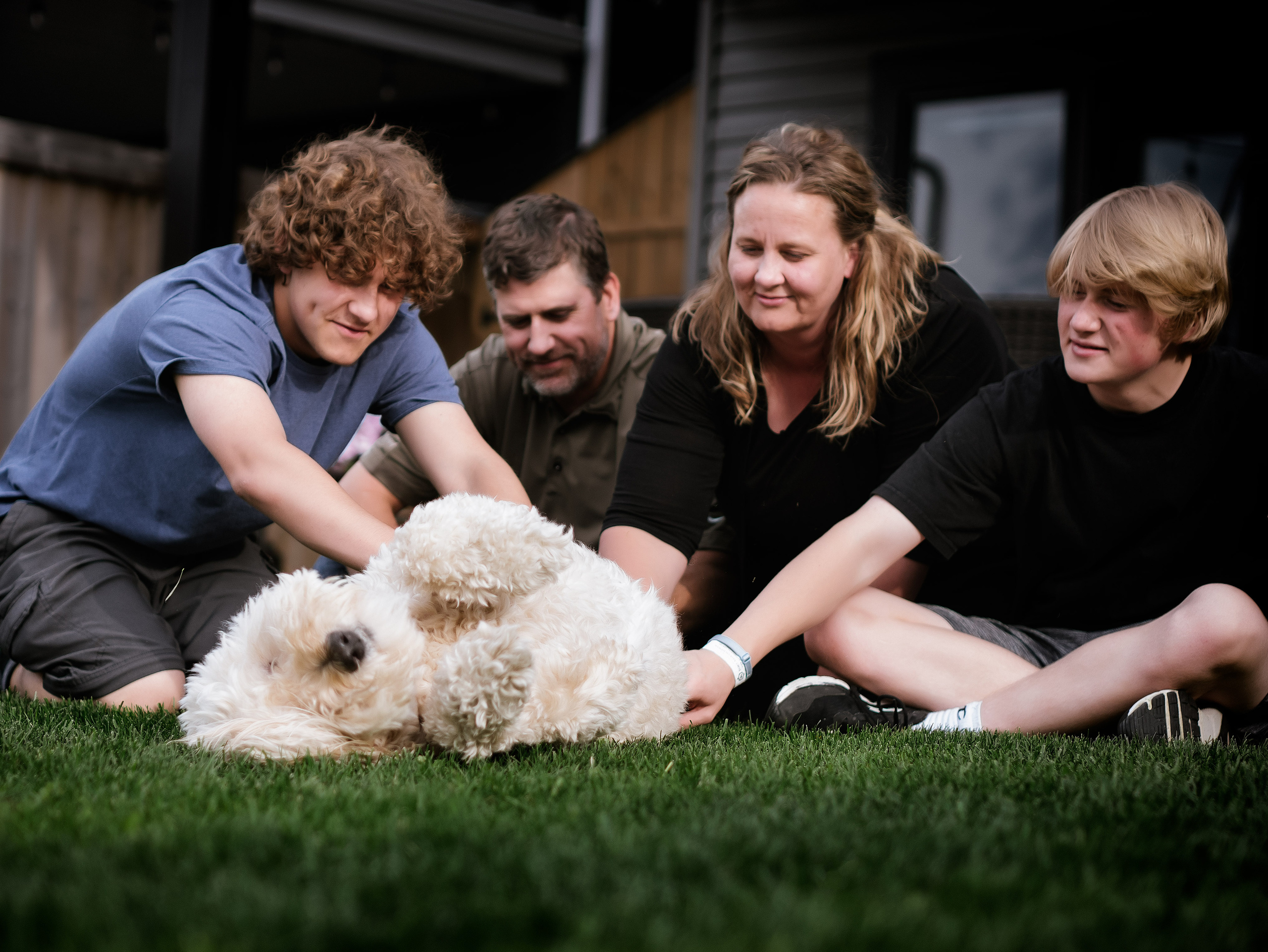 Outdoor Family Portrait Session Edmonton | Dimitri Studio