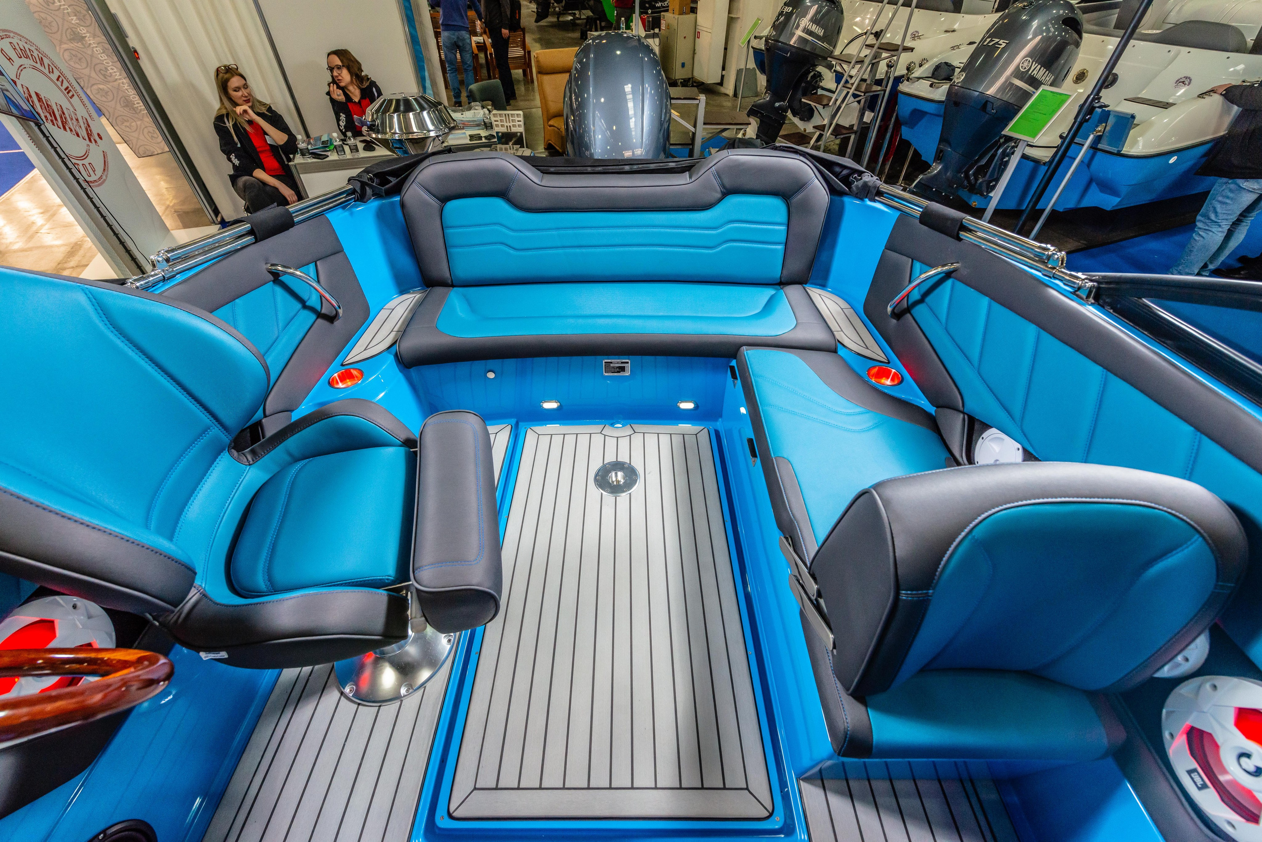Фотосъемка лодок на Moscow Boat Show 2022. PHOTOGRAPHER QUINTANA ROO