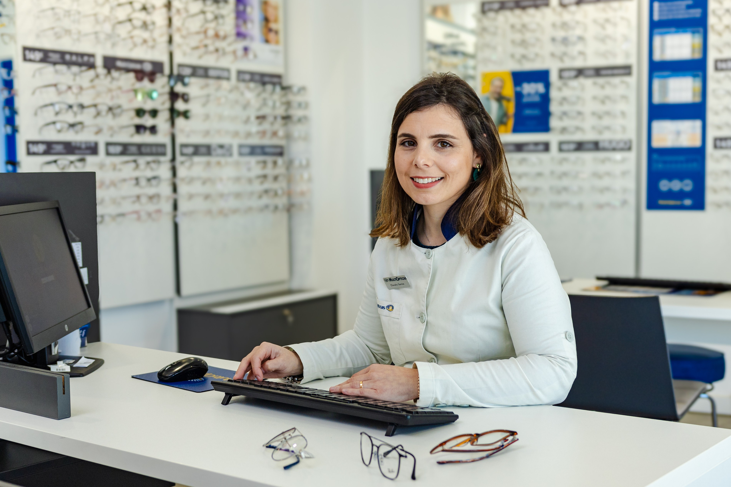 MULTIOPTICAS. ESTUDIO DOZE
