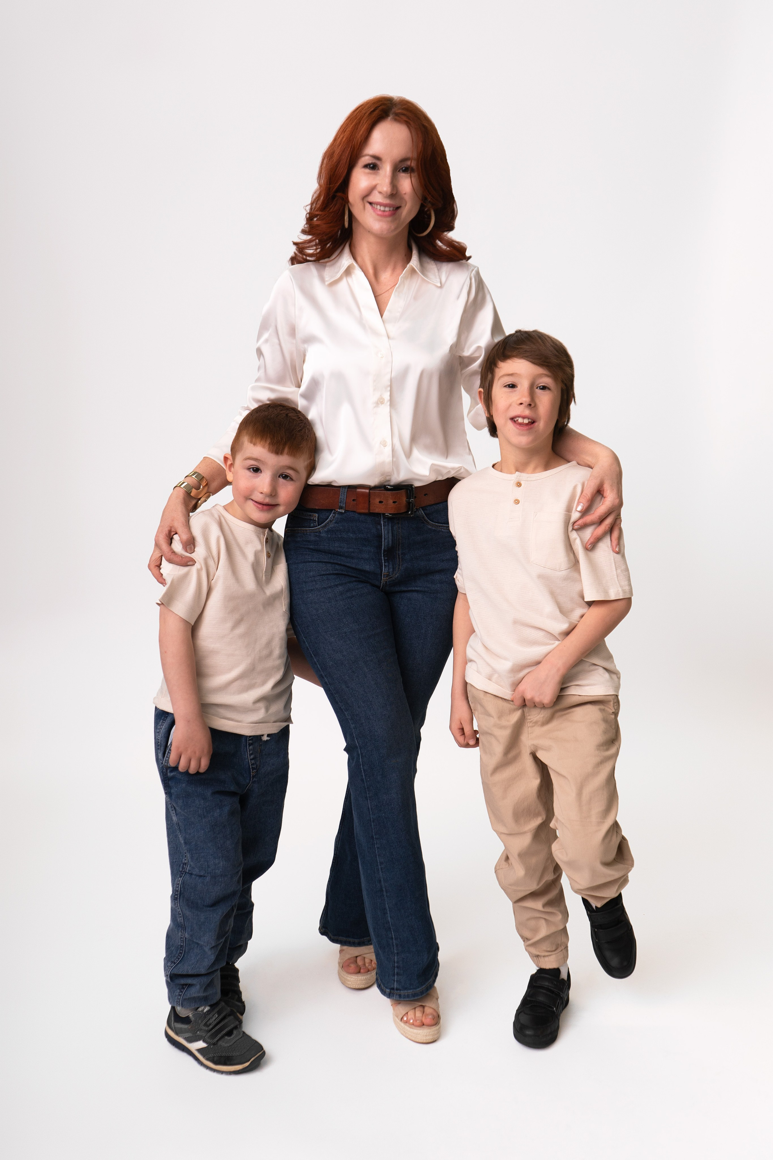 Marianne and her boys. Maria Elaeva Photography | Burnaby Portrait Photographer