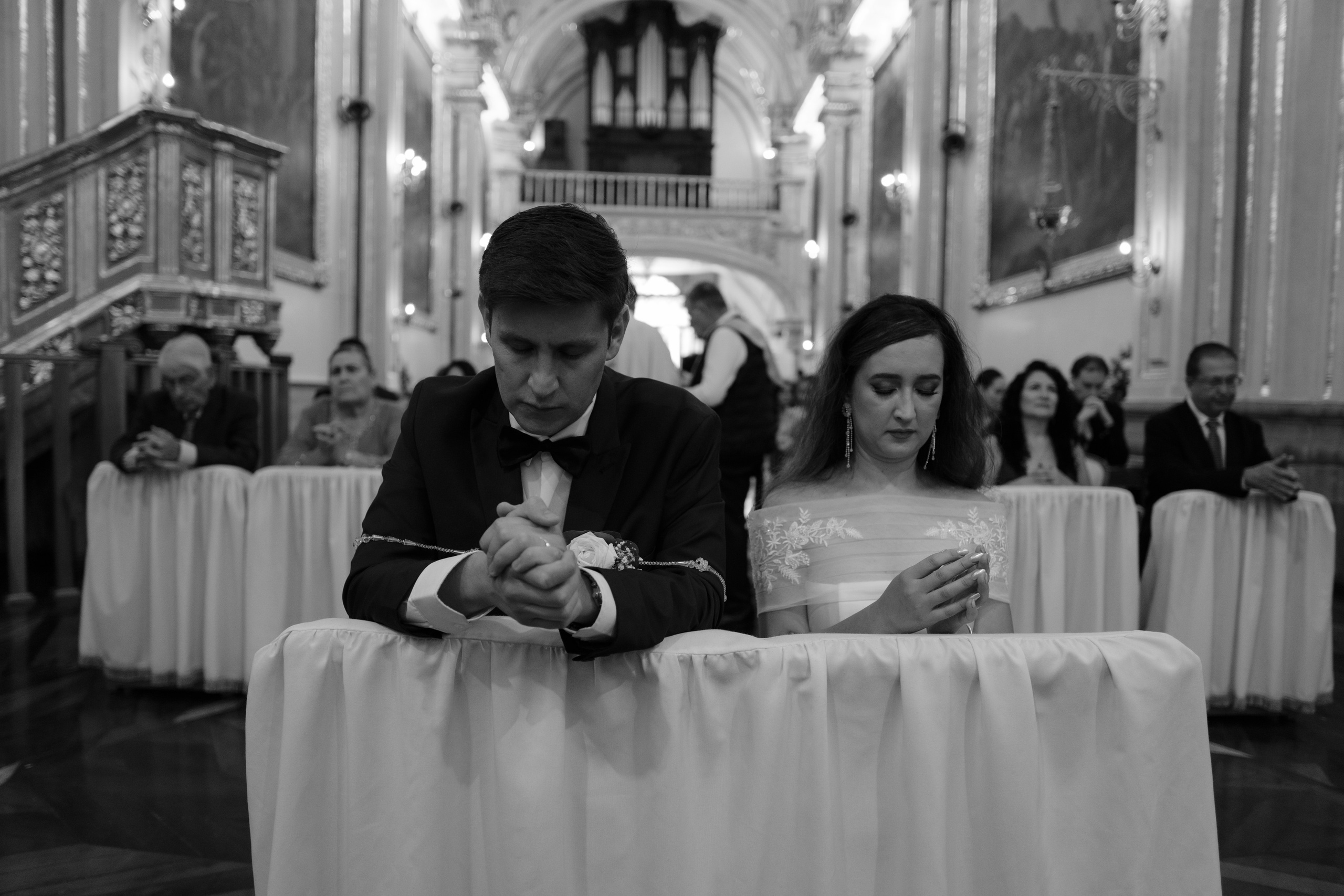 Jorge y Liliana. TWO MILLIMETERS