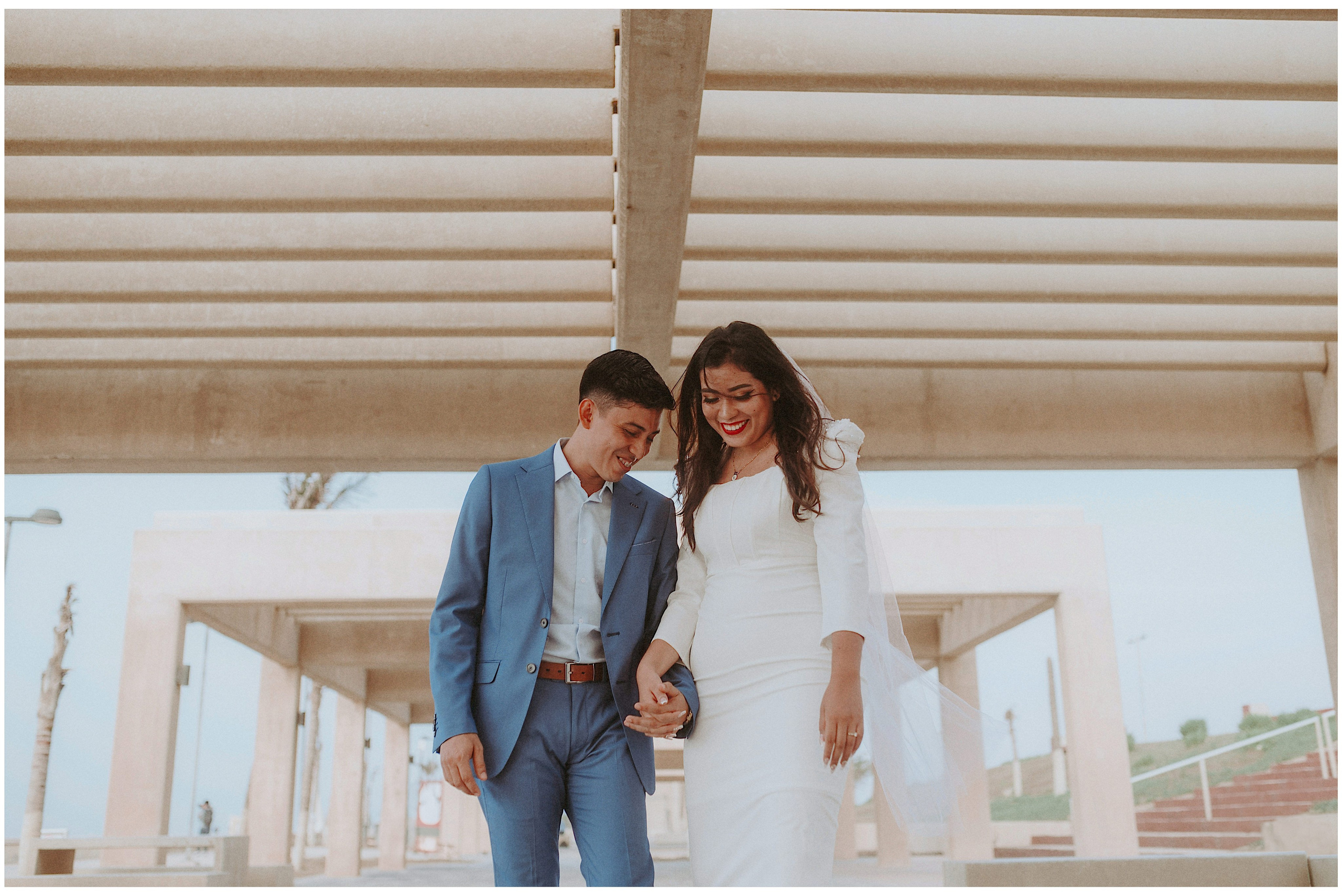 Pareja de novios al atardecer — sesión postboda Carlos RaGo Coatzacoalcos