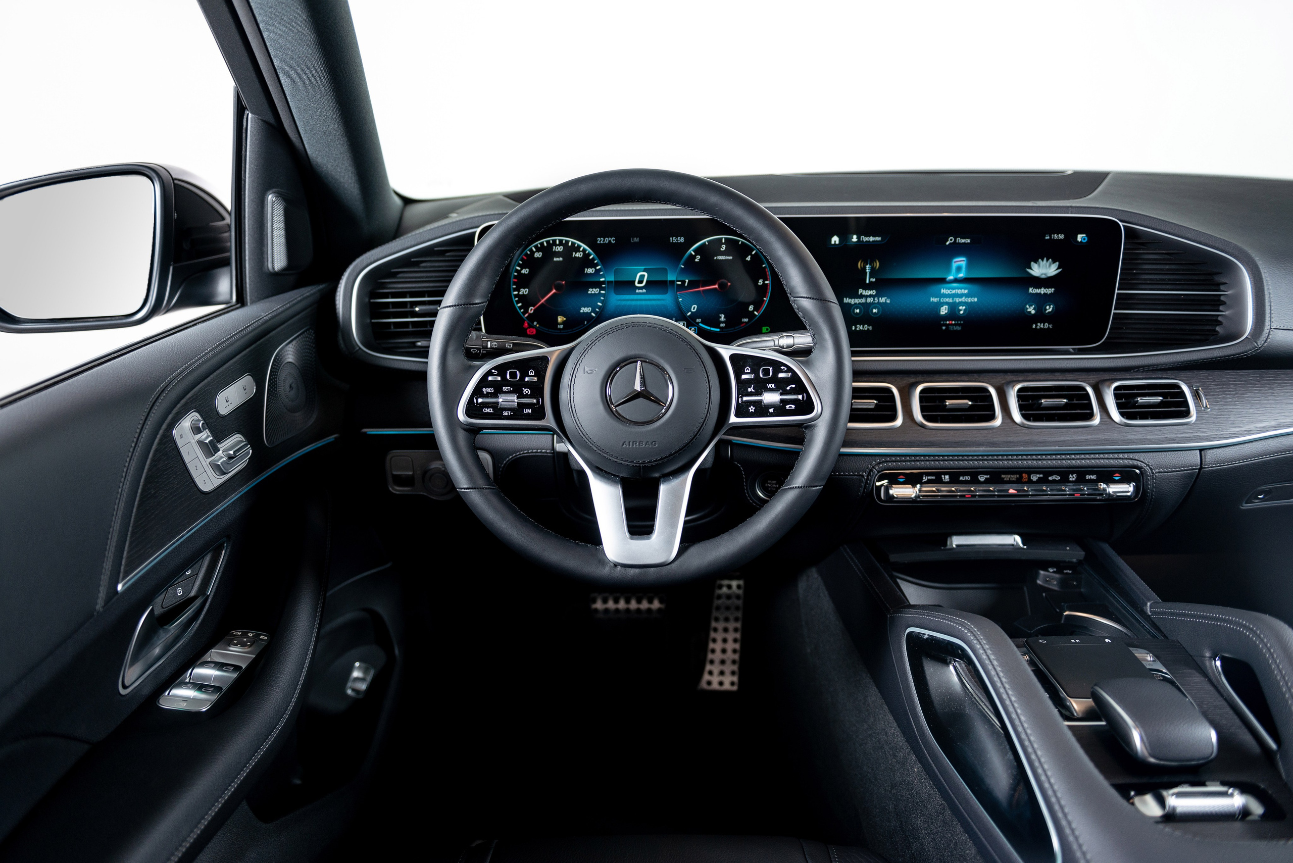 Автомобильная фотосъемка Mercedes GLS в студии. PHOTOGRAPHER QUINTANA ROO