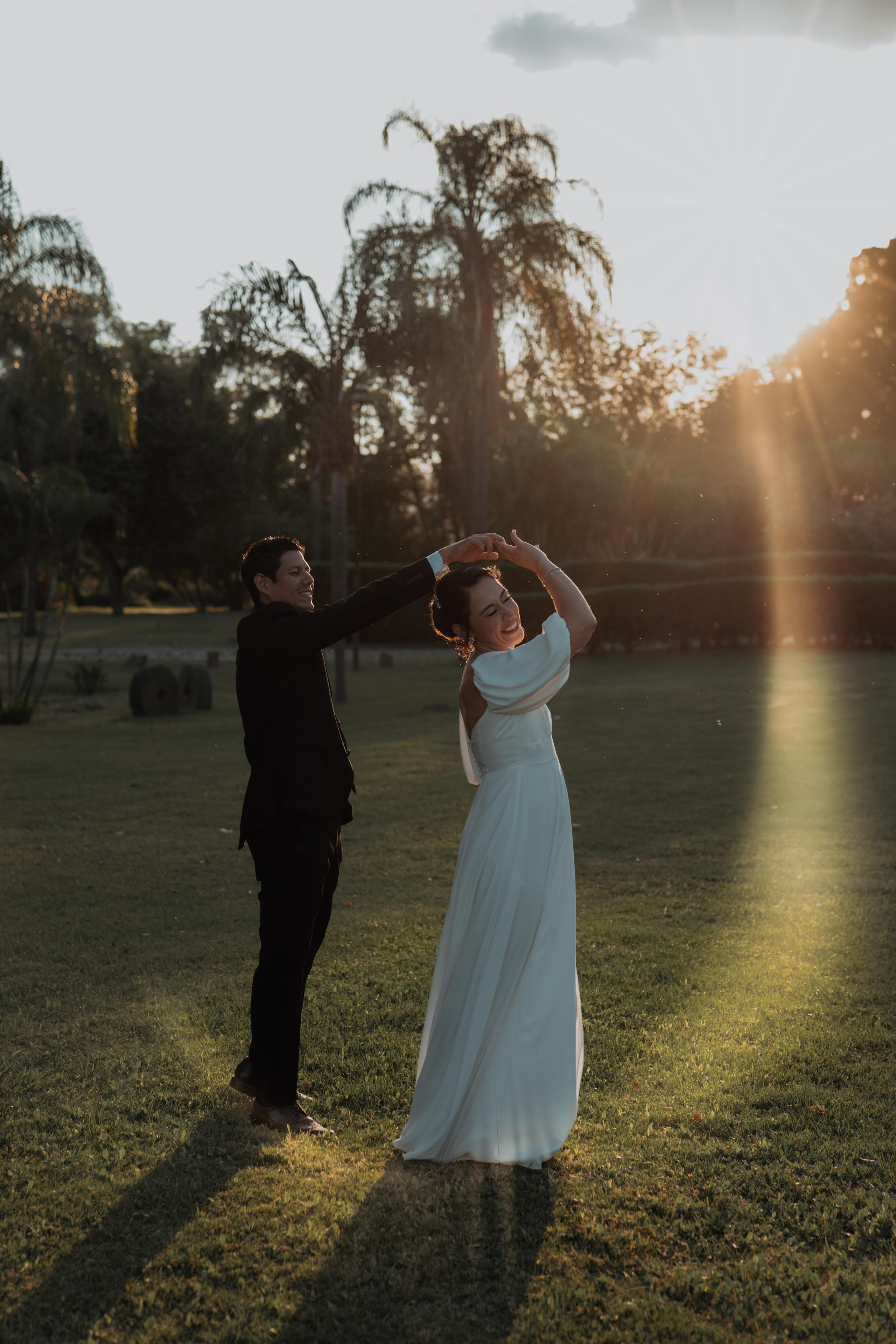 Abraham Linares Fotógrafo y Videografo de Bodas en Guadalajara