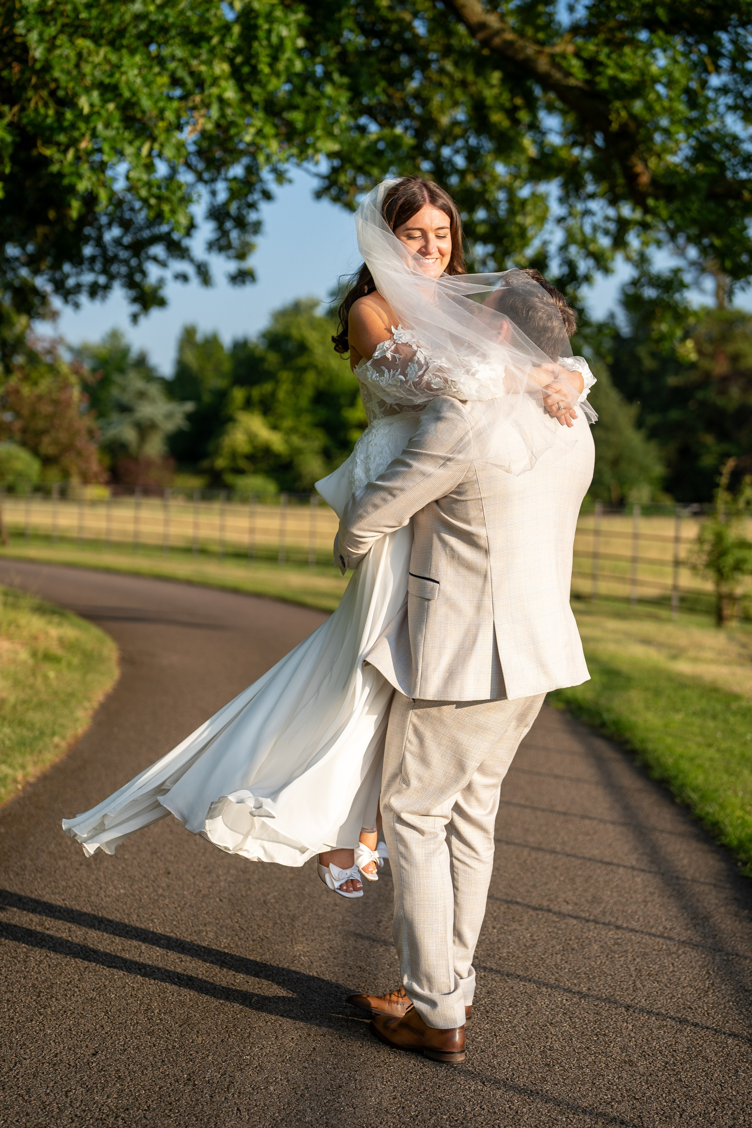 Best Ontario Wedding Photographer