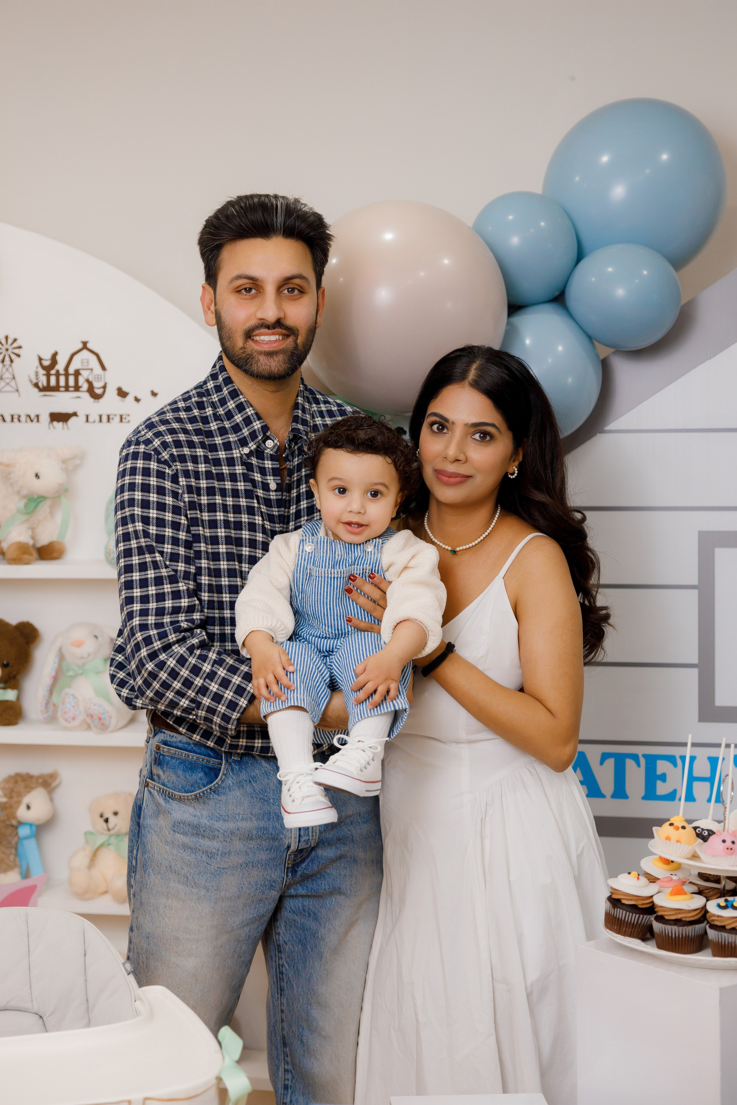 Fateh’s 1st birthday. Photographer Elvira Hryshchenko