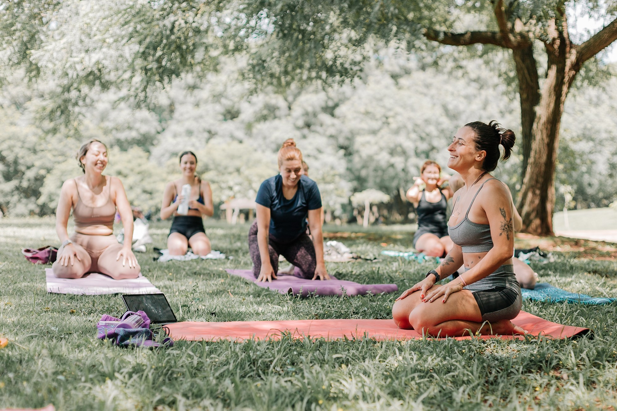 Yoga no Parque da Juventude — São Paulo /SP. Mareh Audiovisual