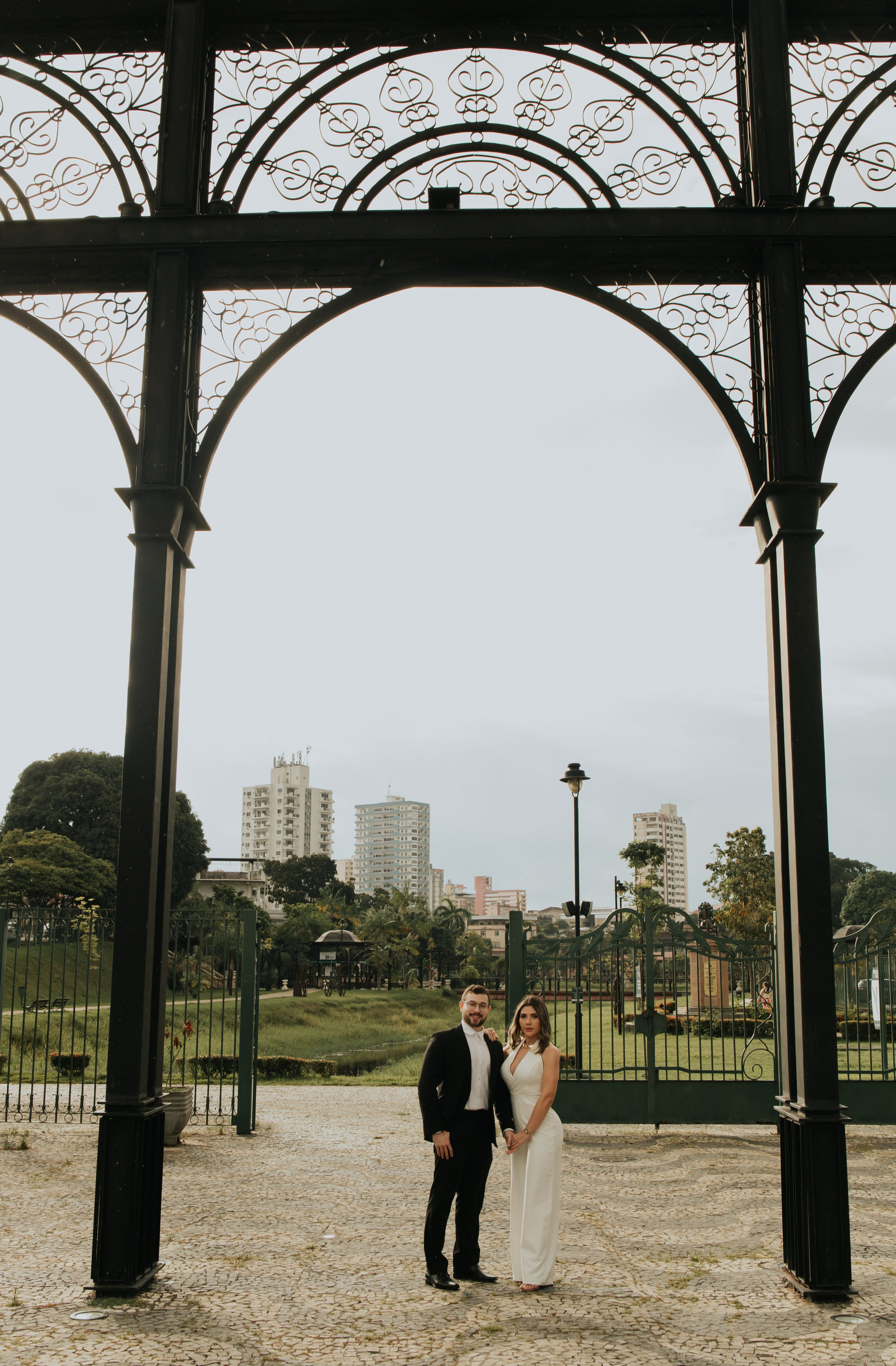 Karol e Rapha — Mirante Lúcia Almeida, Praça Jefferson Péres. Fotógrafo de Casamentos em Manaus — Leandro Santos