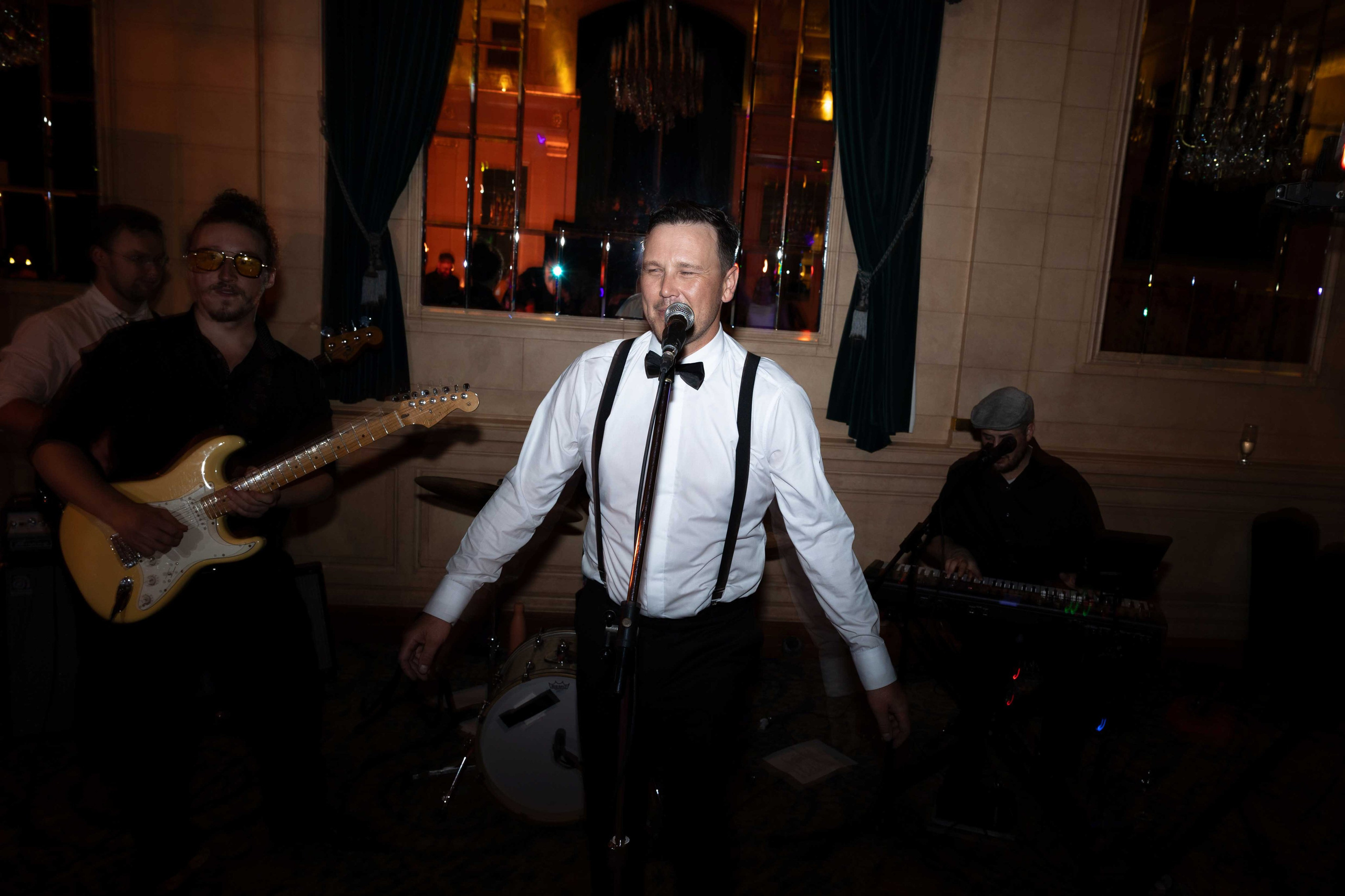 Danielle & Blake (The Fort Garry). Wedding Photographer in Winnipeg — Cinematic & Timeless by Vitiuk Photography