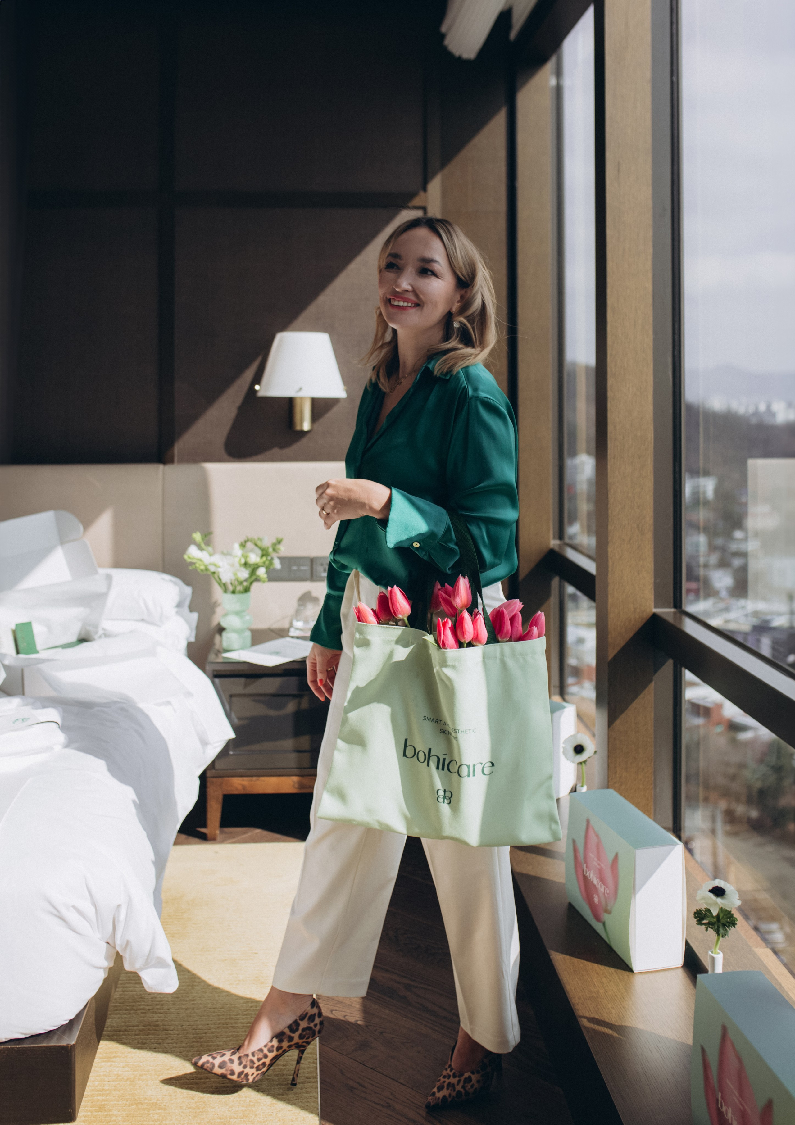 Grand Hyatt Seoul (bohicare). Portrait photographer in South Korea Olga Lian