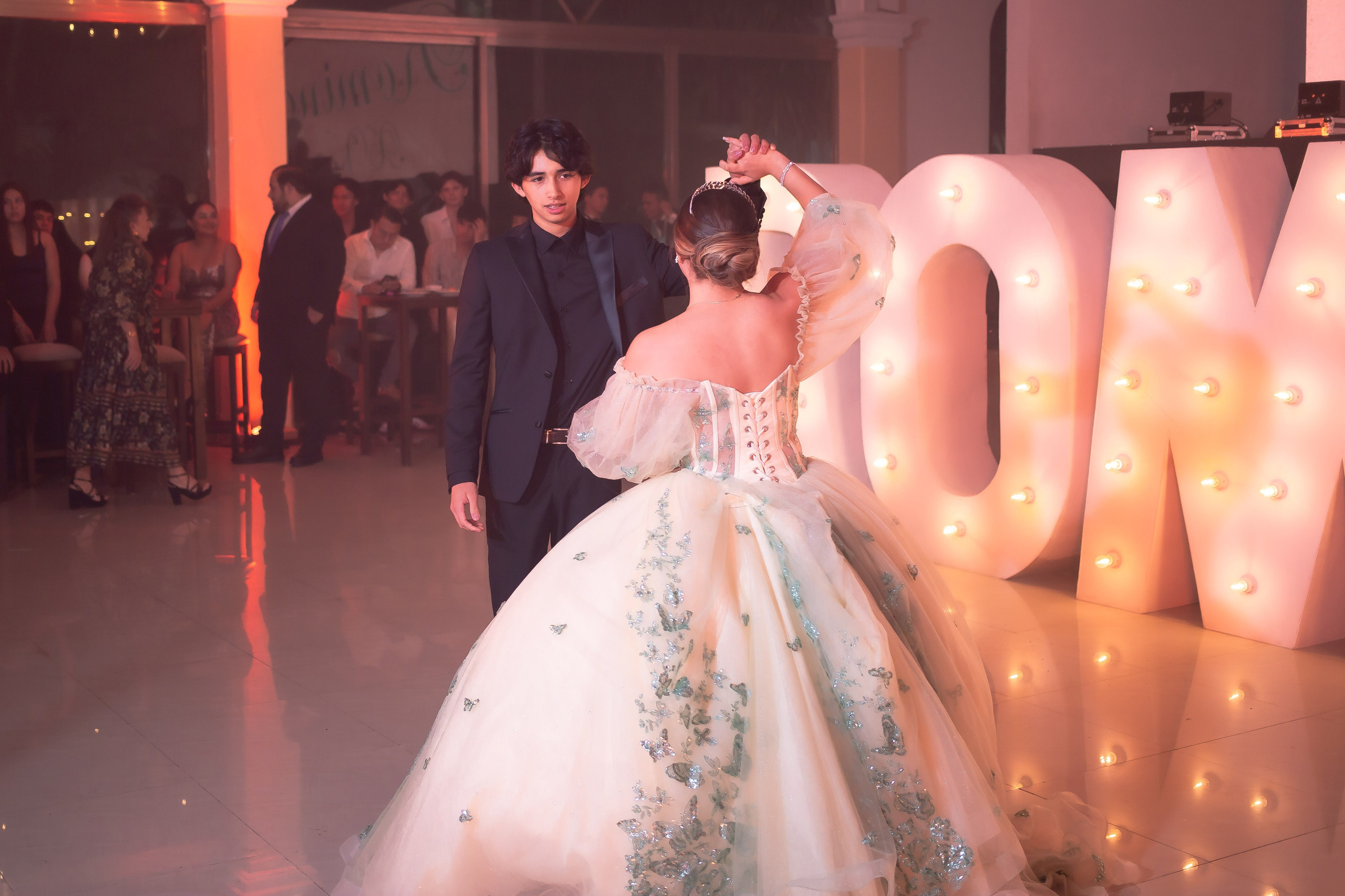 XV AÑOS ROMINA. Simón Enríquez Studio