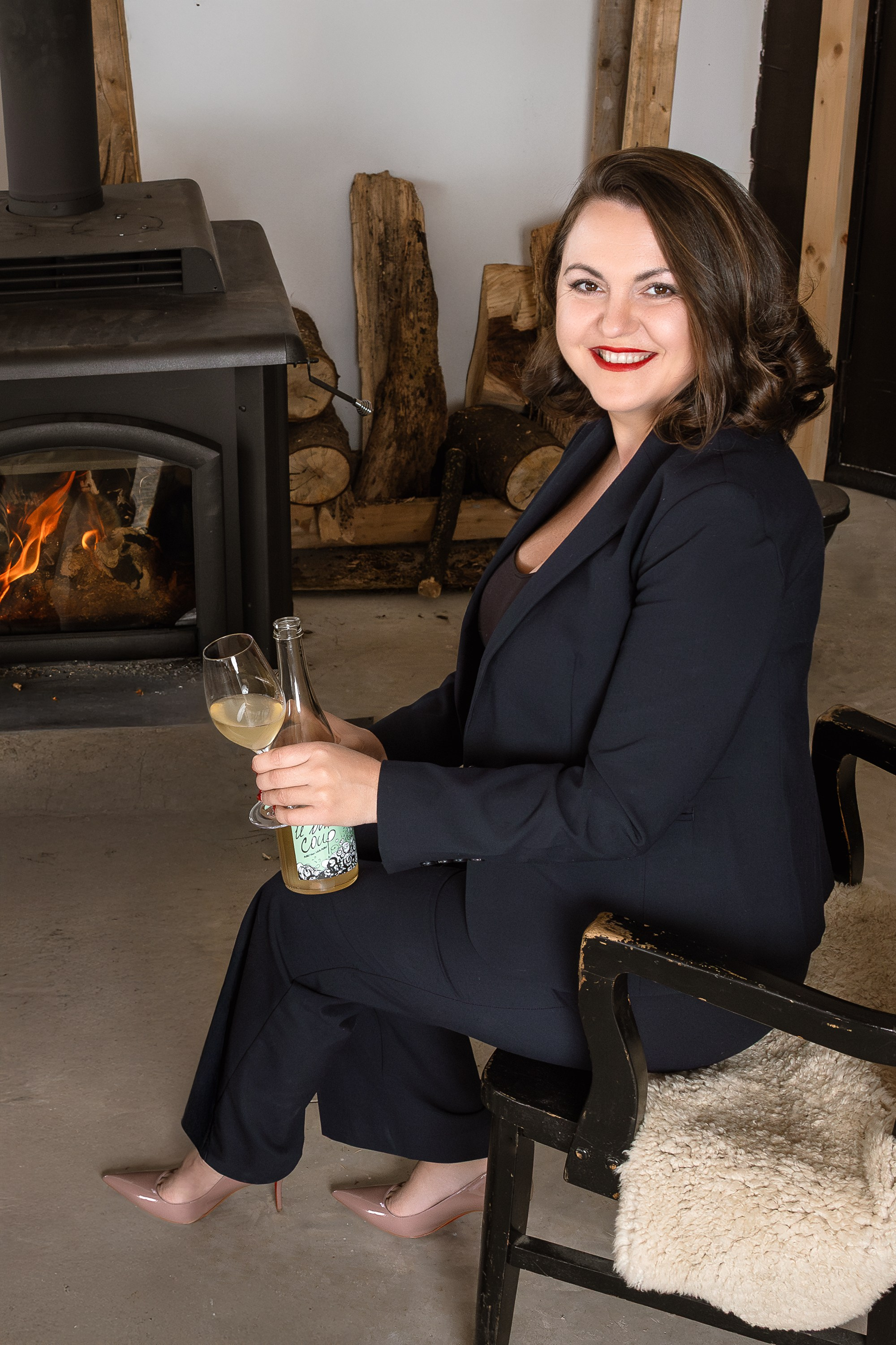 Vignoble et Domaine Beauchemin / Edition January 2025. Je suis photographe portraitiste et je réalise des portraits à toutes les étapes de votre vie! Bienvenue dans mon studio à Westmount, Qc