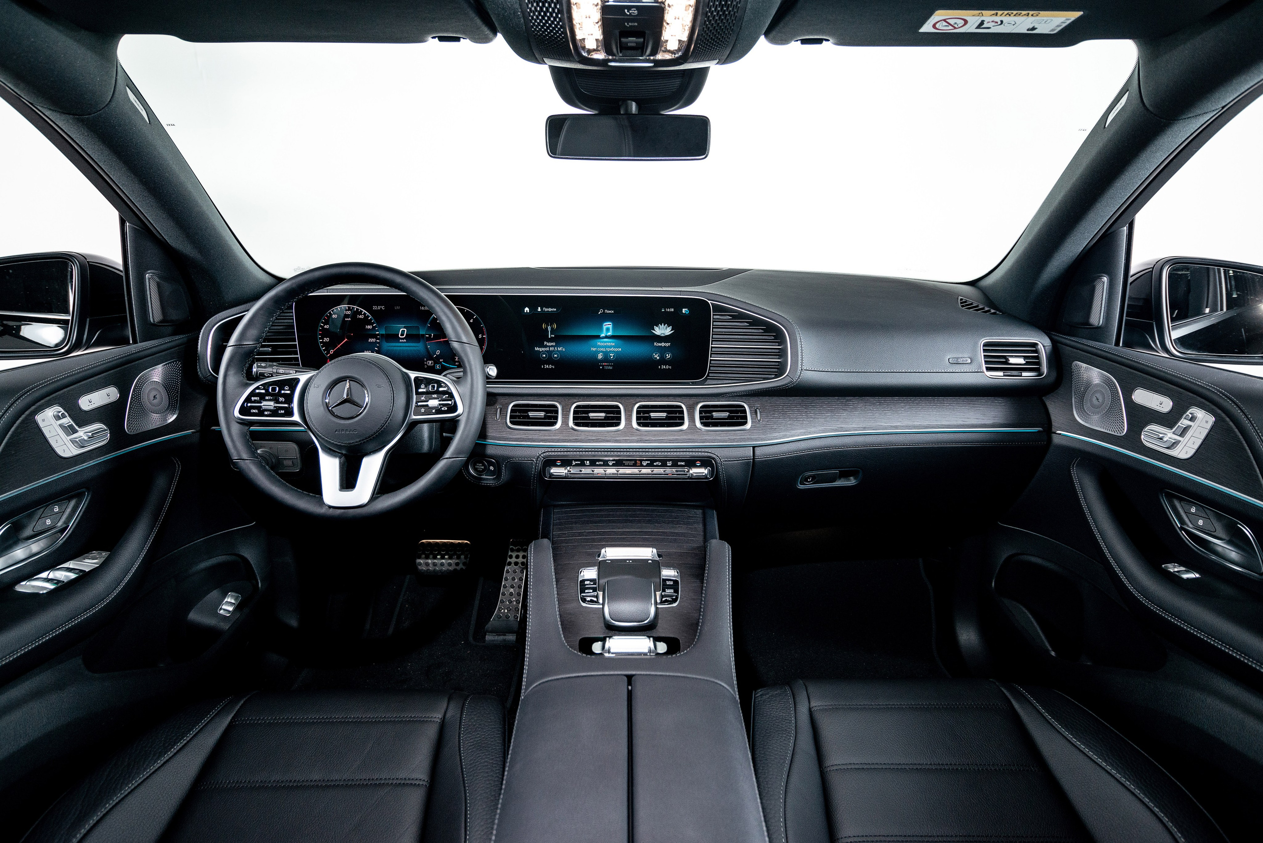 Автомобильная фотосъемка Mercedes GLS в студии. PHOTOGRAPHER QUINTANA ROO
