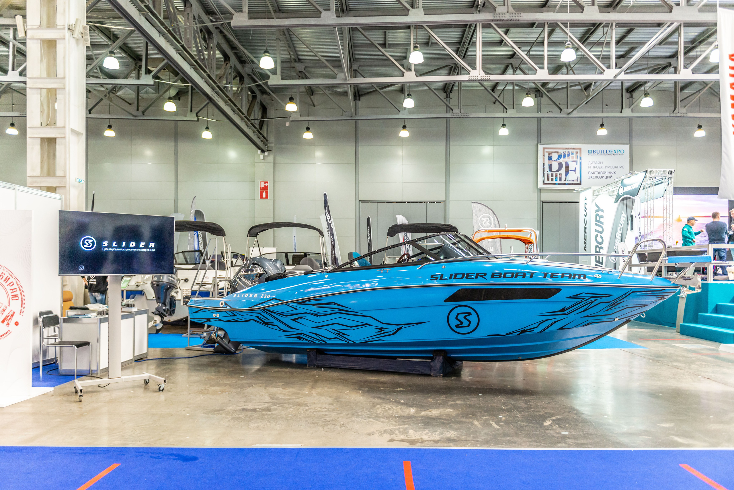 Фотосъемка лодок на Moscow Boat Show 2022. PHOTOGRAPHER QUINTANA ROO