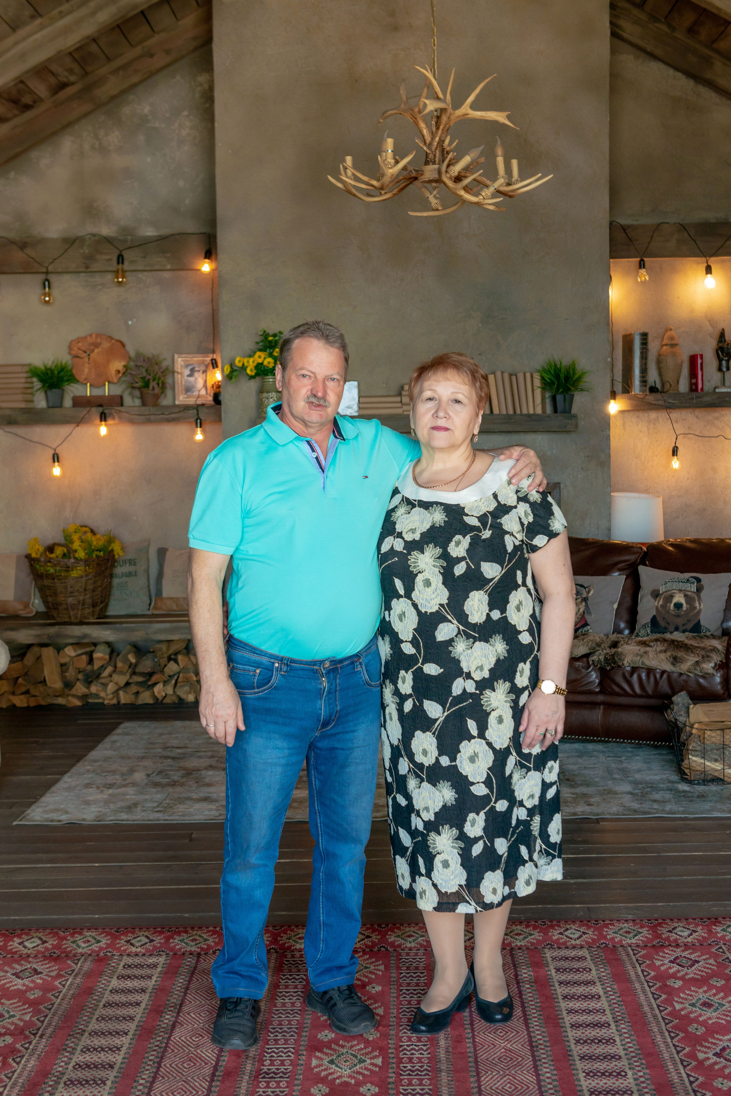 Photosession of a married couple in the studio. PHOTOGRAPHER QUINTANA ROO