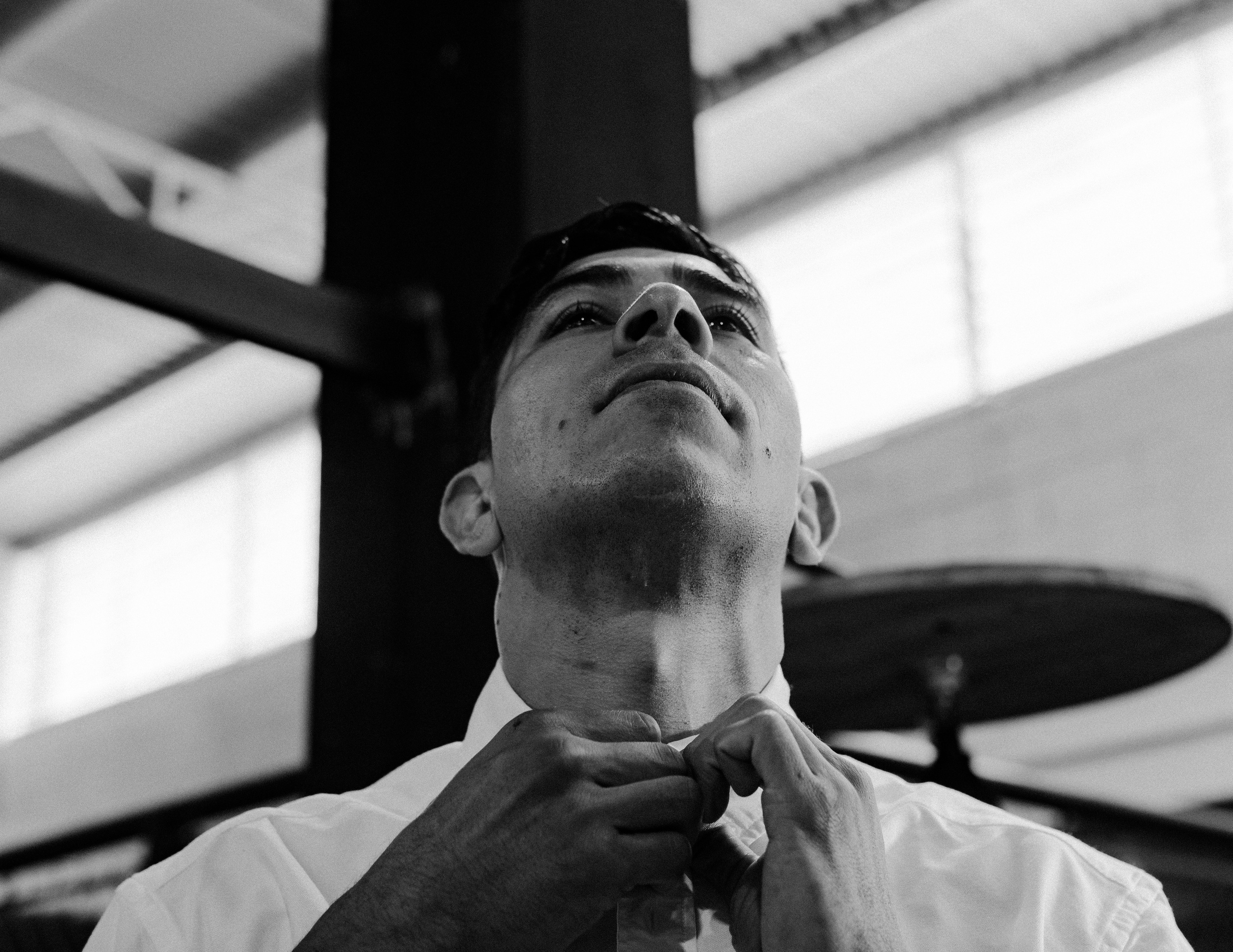 Entre Calles y Combates - Roberto Delgado. TWO MILLIMETERS