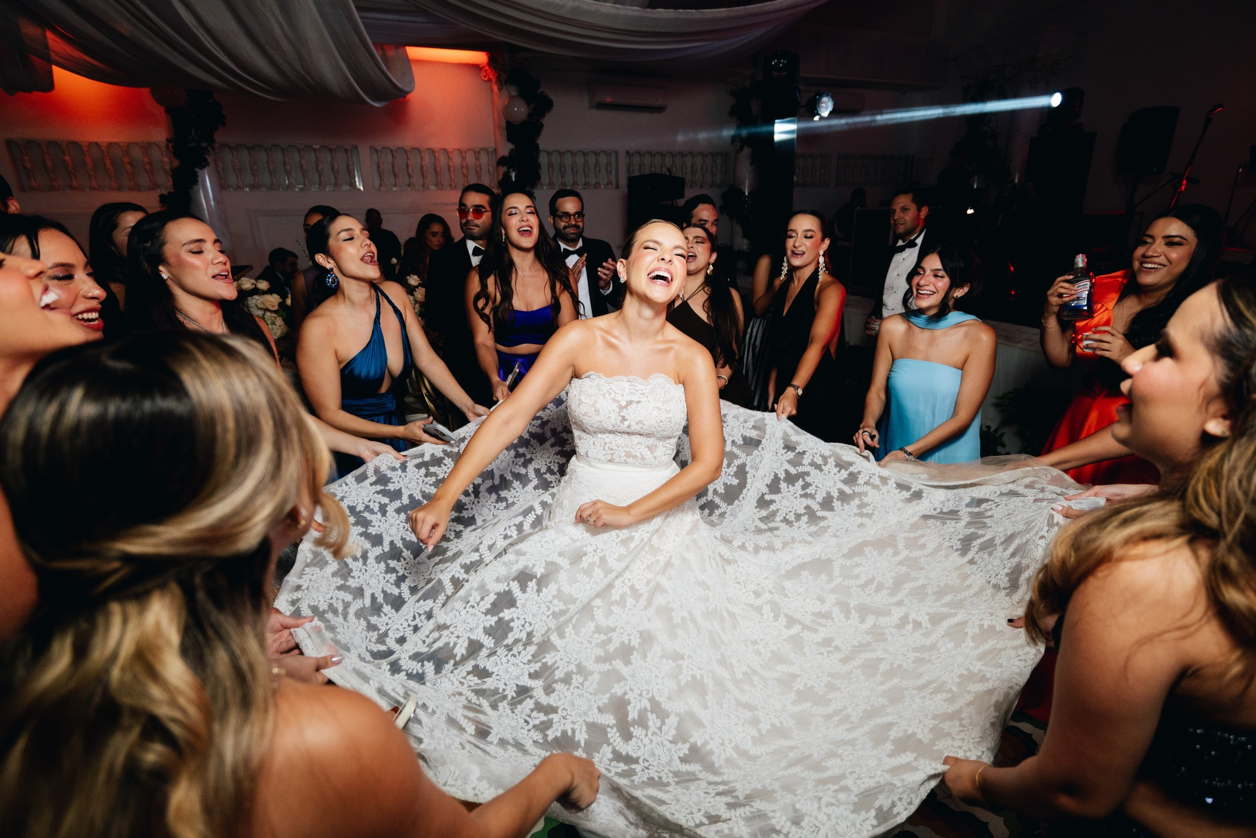 Fotógrafo de Bodas en Barranquilla – Historias Reales | Morada Photography. Fotógrafo profesional de Bodas Documental en Barranquilla, Cartagena y Santa Marta | Morada Photography