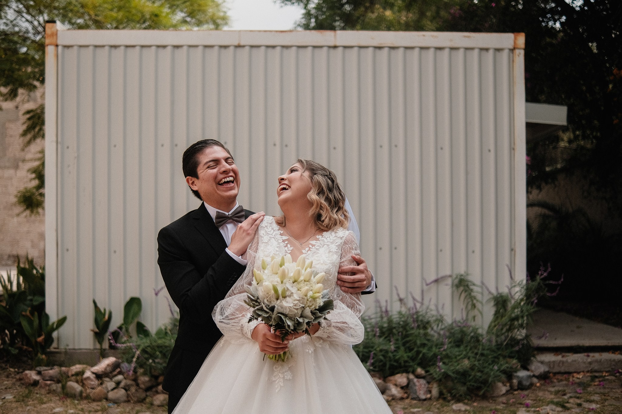 Ale y Misael. Fotógrafo de bodas