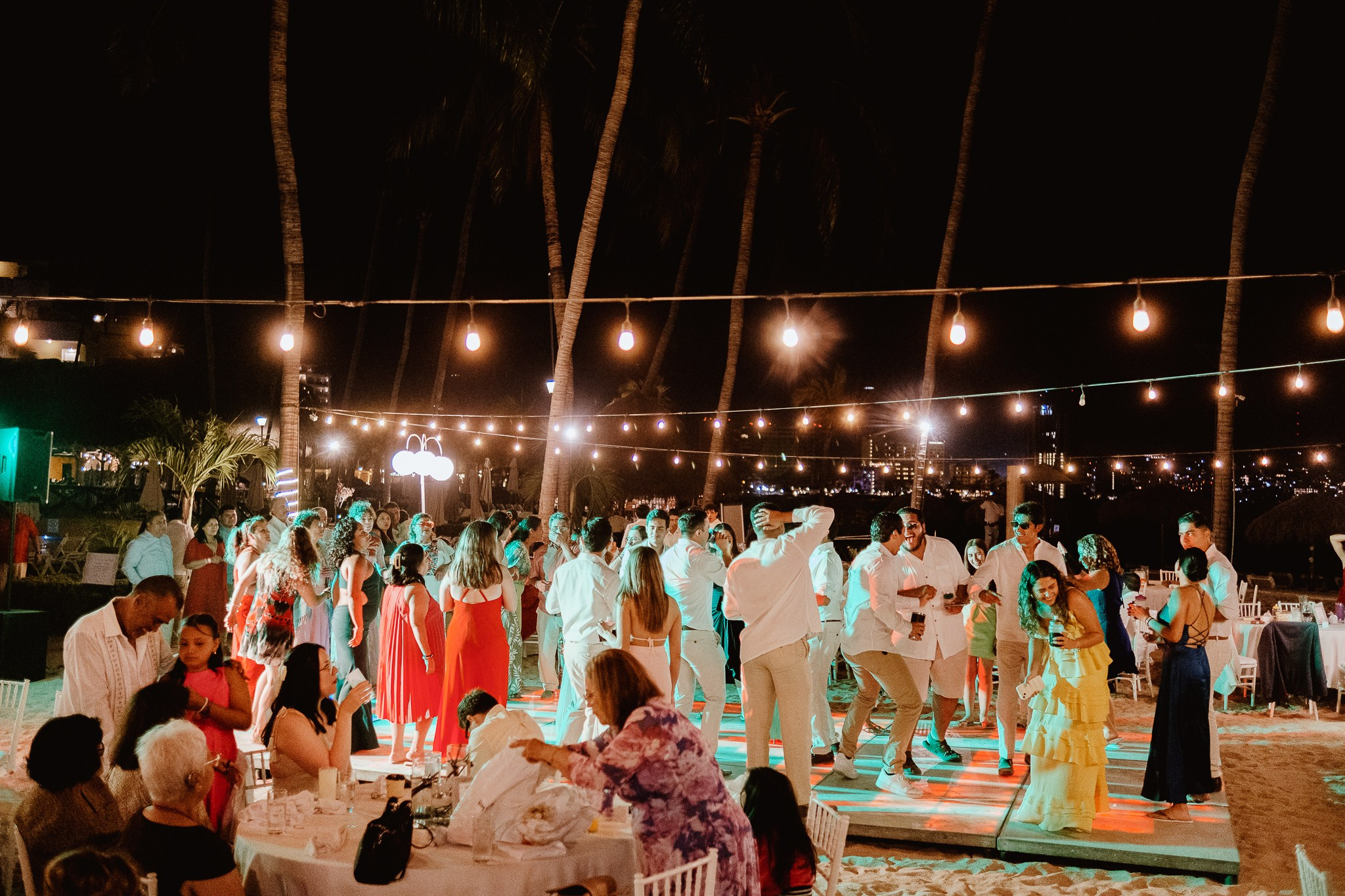 Gaby y Pepe: Boda en Puerto Vallarta. Fotógrafo de bodas
