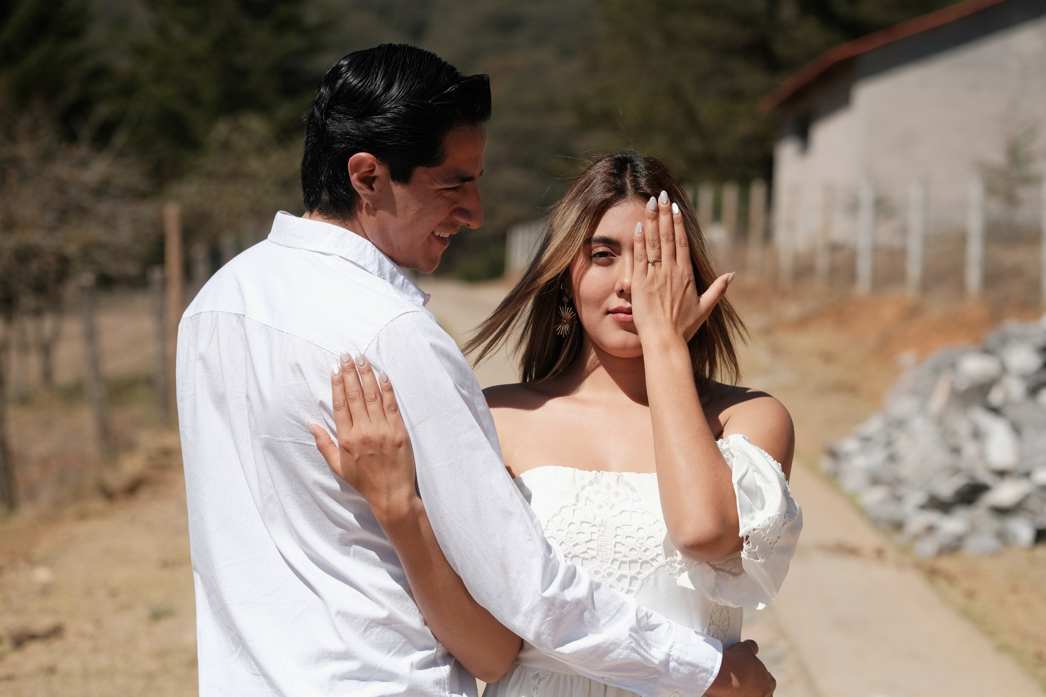 Tania y Christian: Sesión pre boda en Sierra de Álvarez. Fotógrafo de bodas