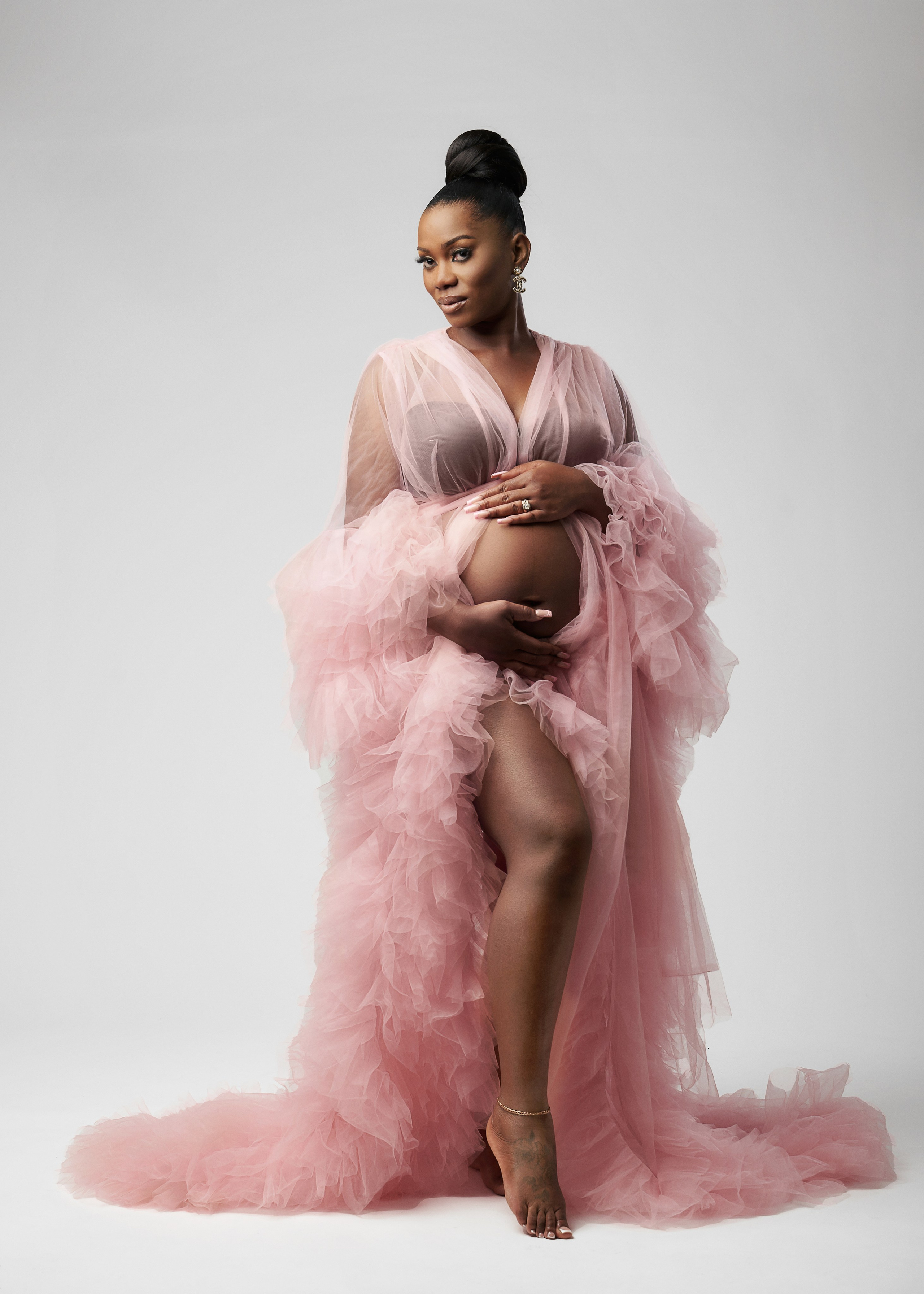 Maternity. Triple-A photo studio