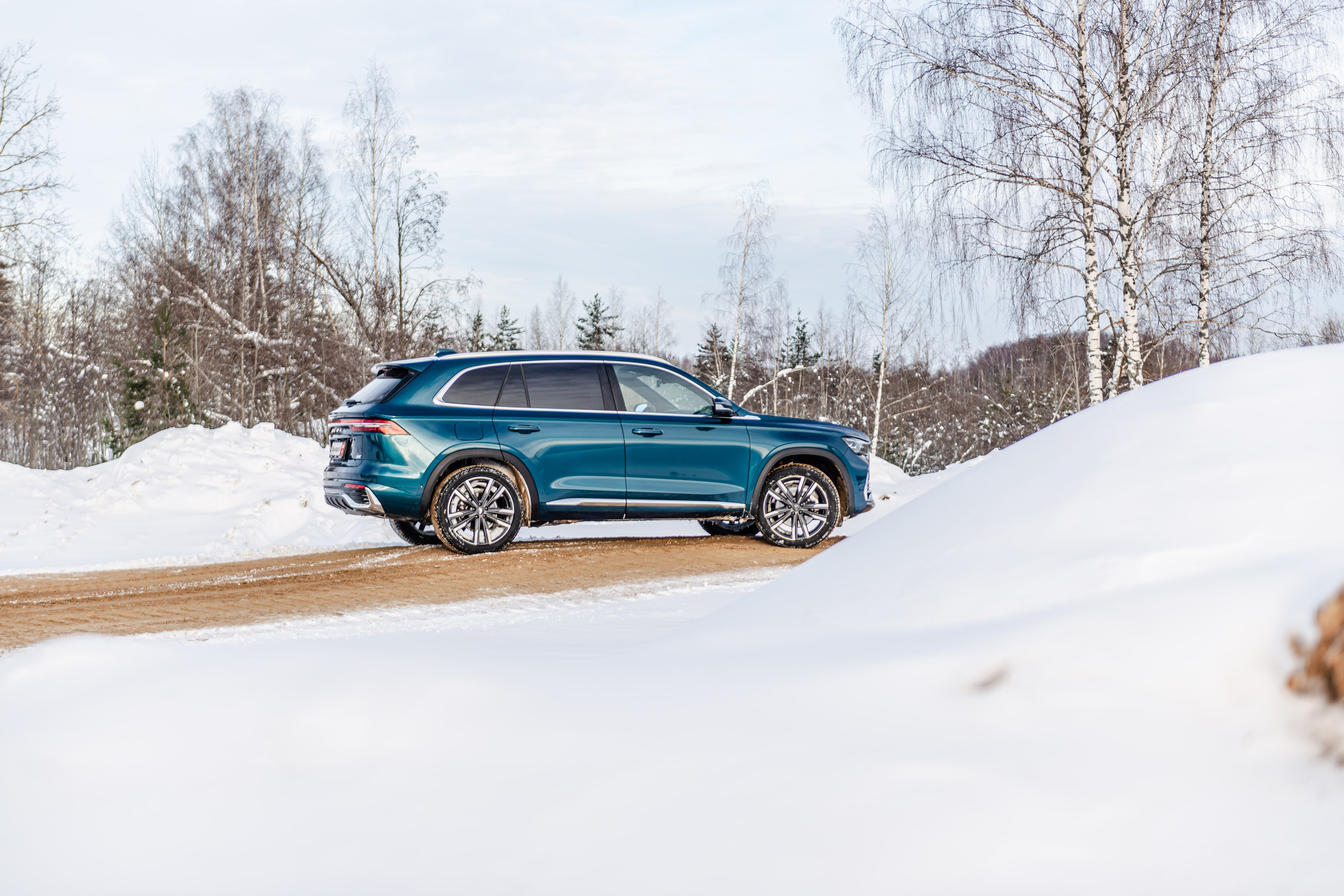 Автомобильная фотосъемка Geely Monjaro. PHOTOGRAPHER QUINTANA ROO