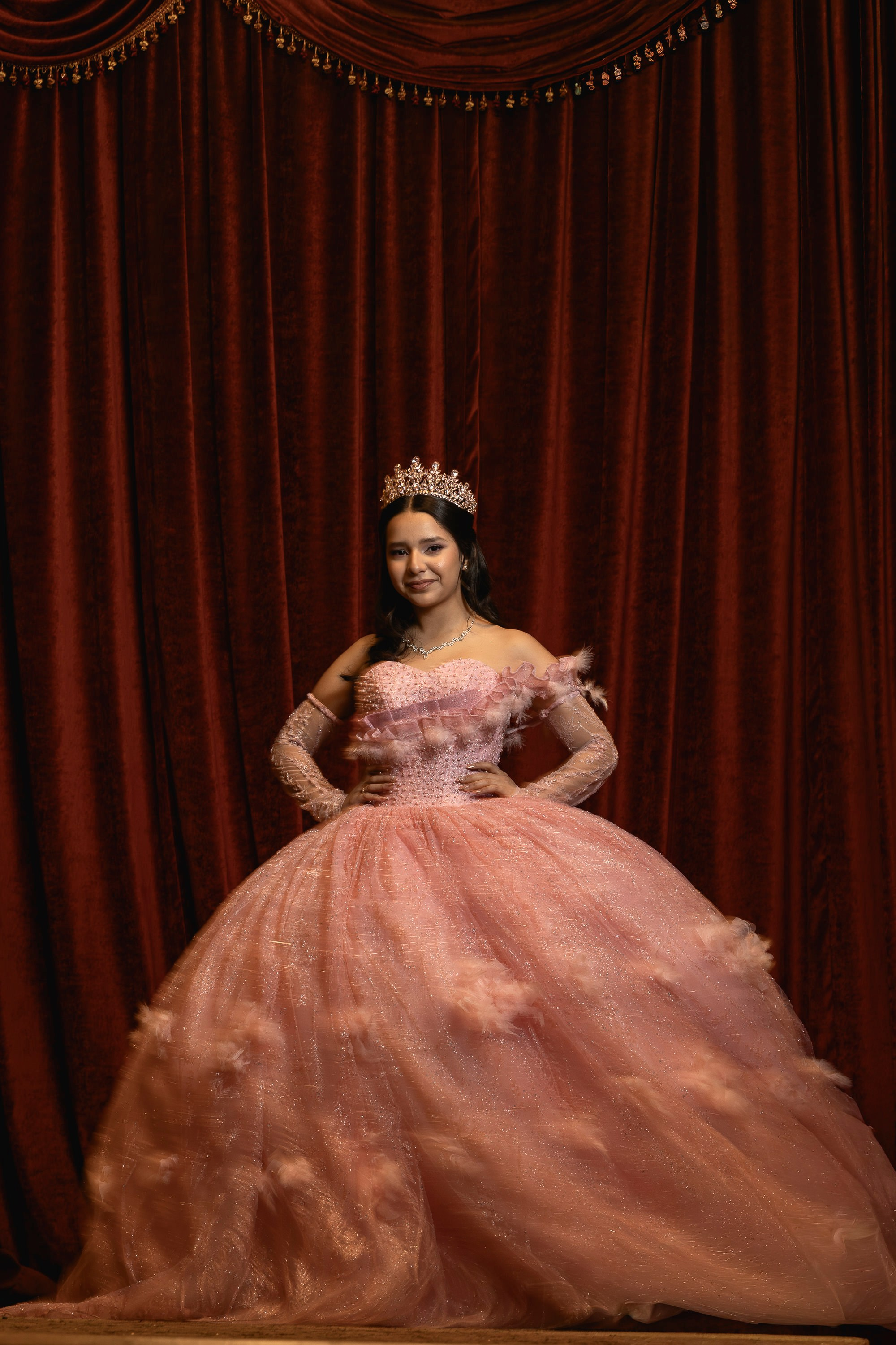 María Regina XV — Una noche escrita en sueños. Lg Fotografia