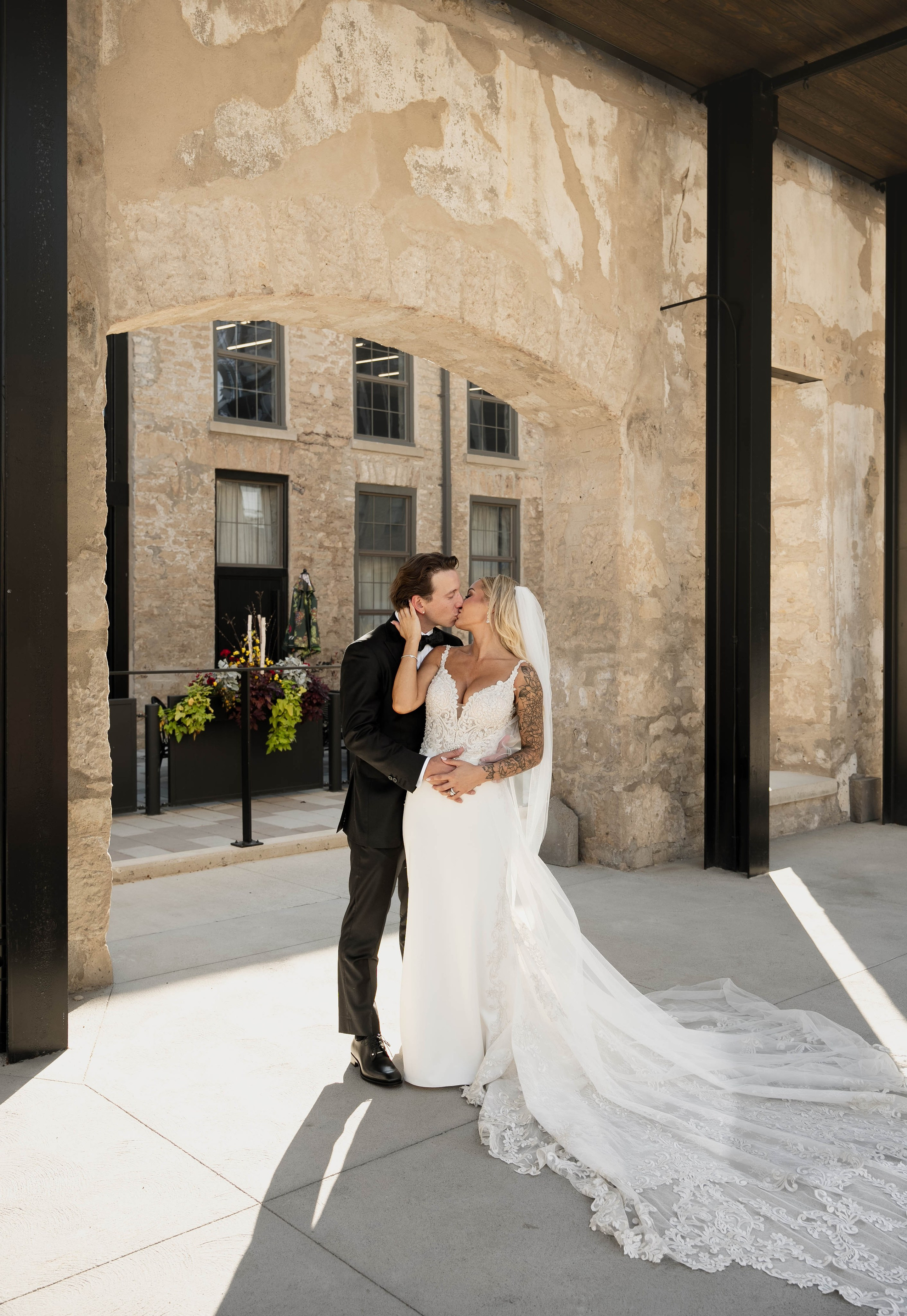 Weddings. Photographer & Videographer Niagara | Toronto