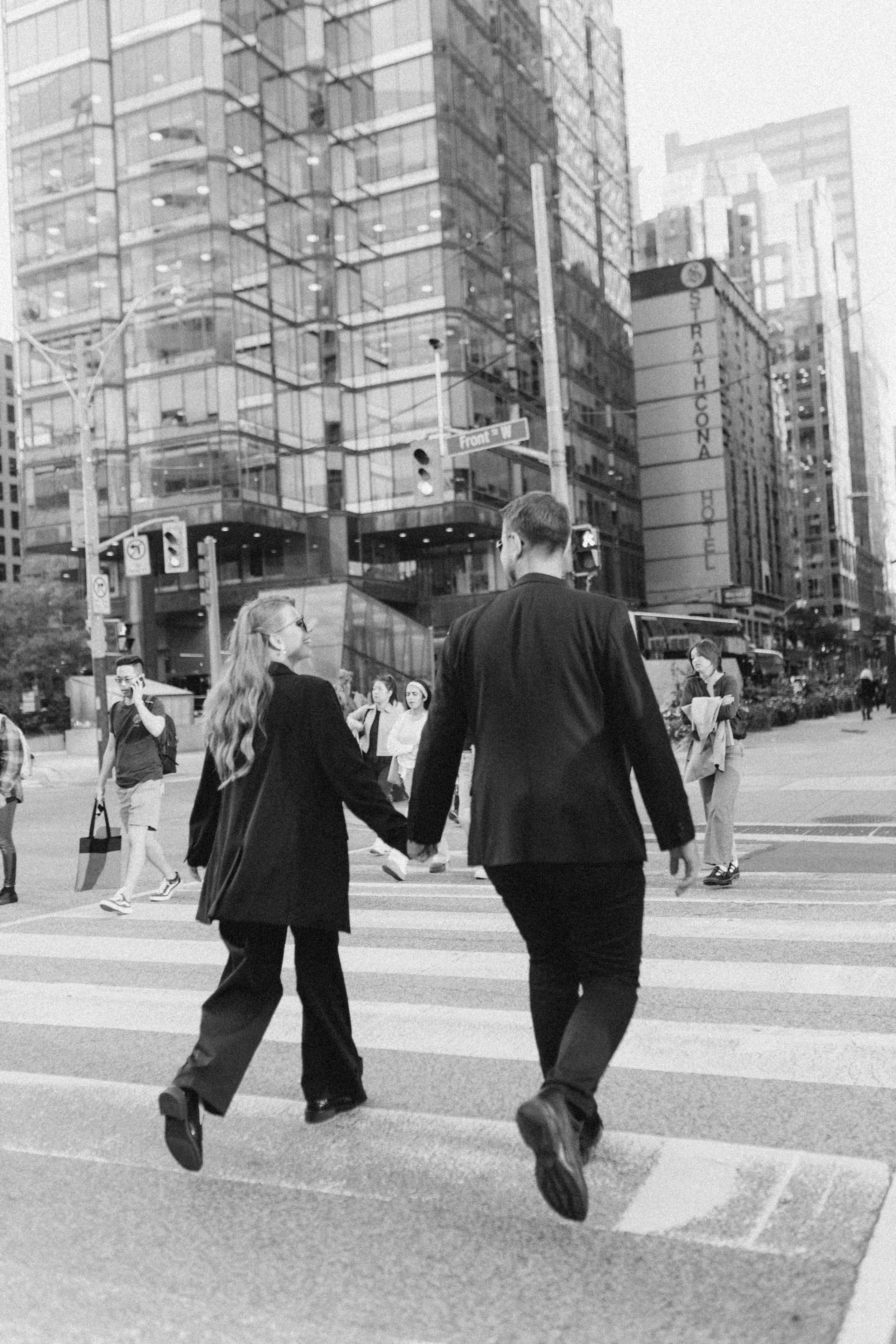 Downtown Love Story. Chernenko.photography