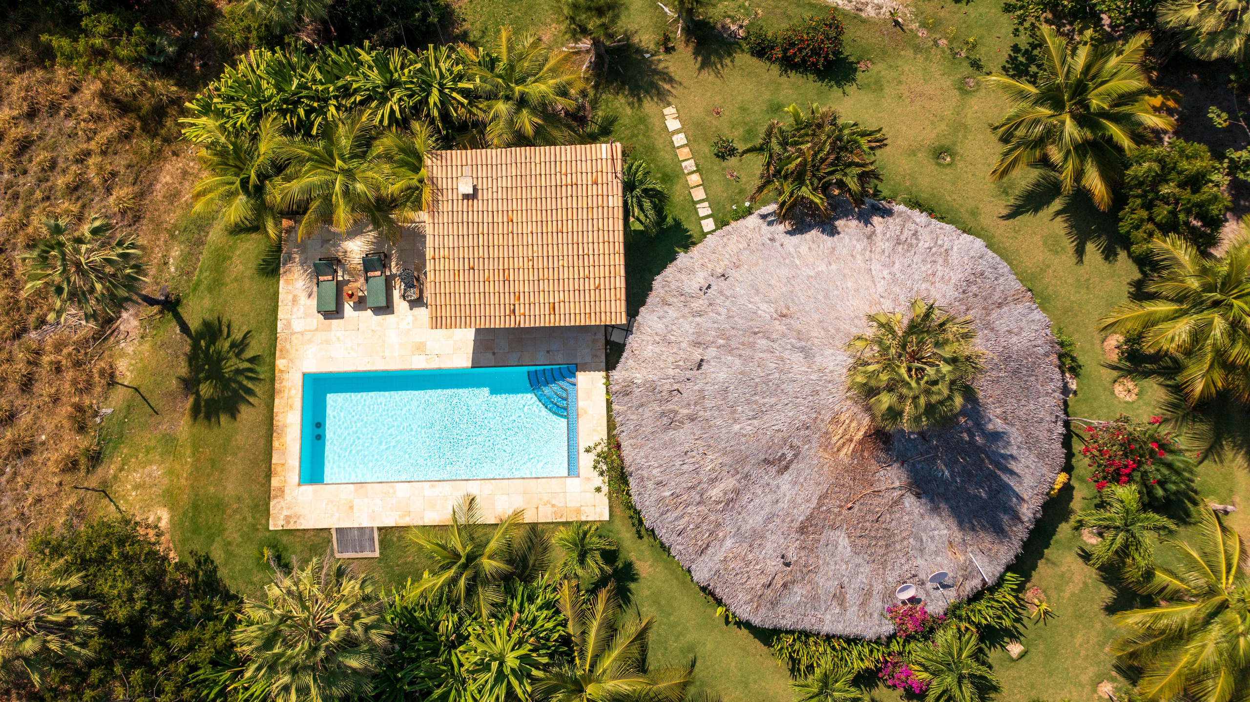 Hotéis e Pousadas. R&S Fotografia e Filme fotografamos e filmamos casamentos, ensaios diversos, eventos em geral e hotelaria