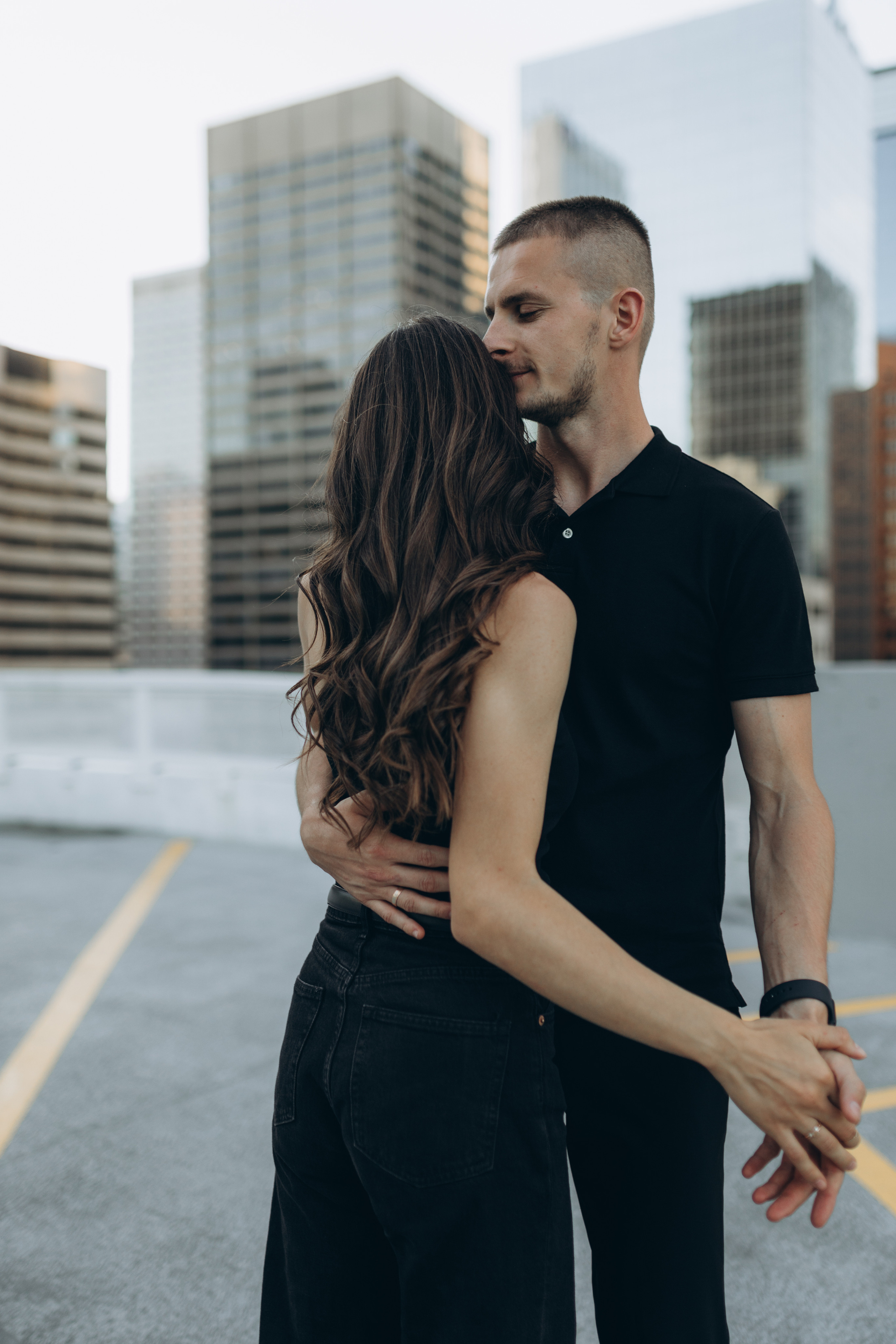 Andrew & Valentyna. Photographer Elvira Hryshchenko