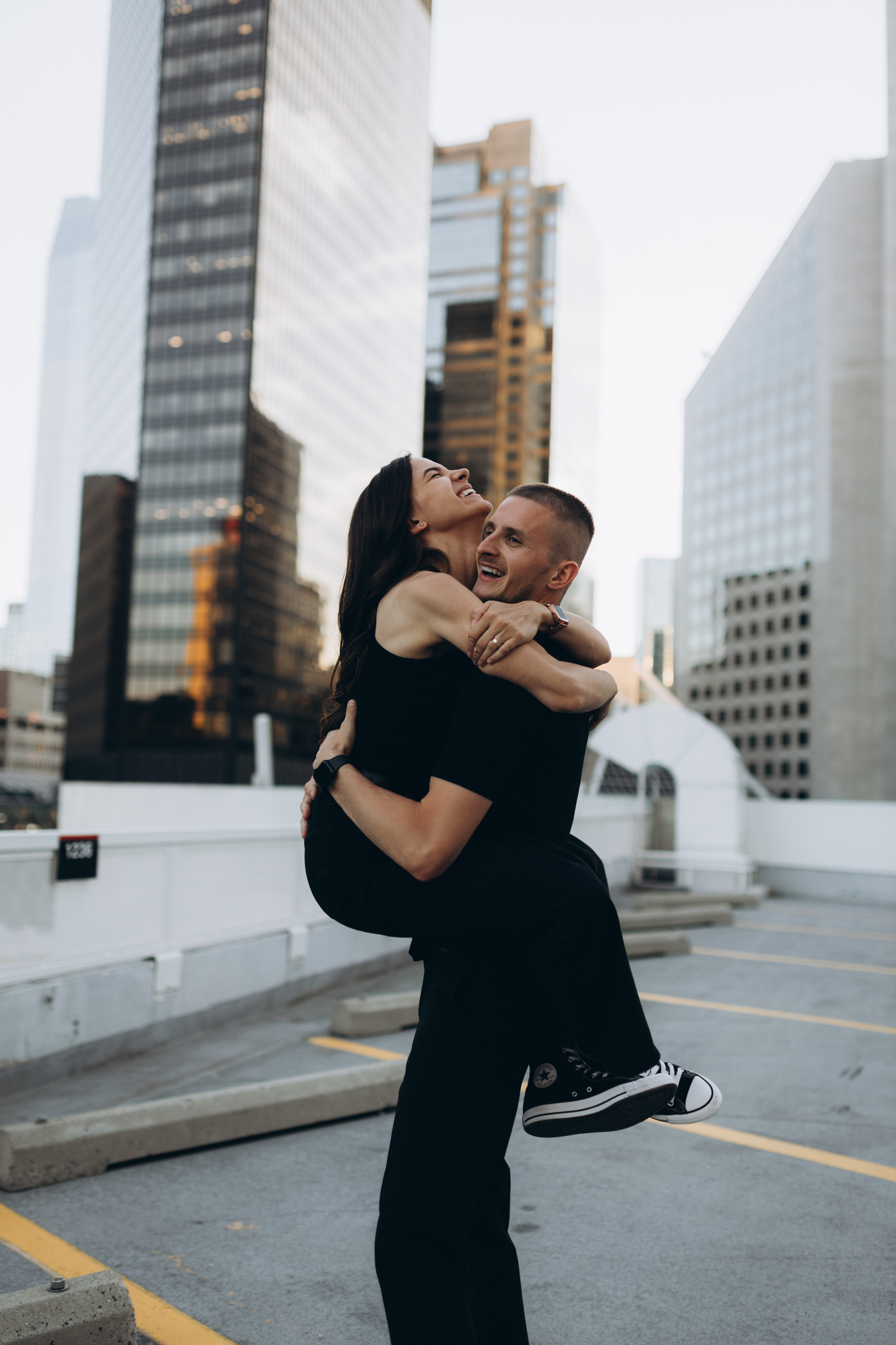 Andrew & Valentyna. Photographer Elvira Hryshchenko