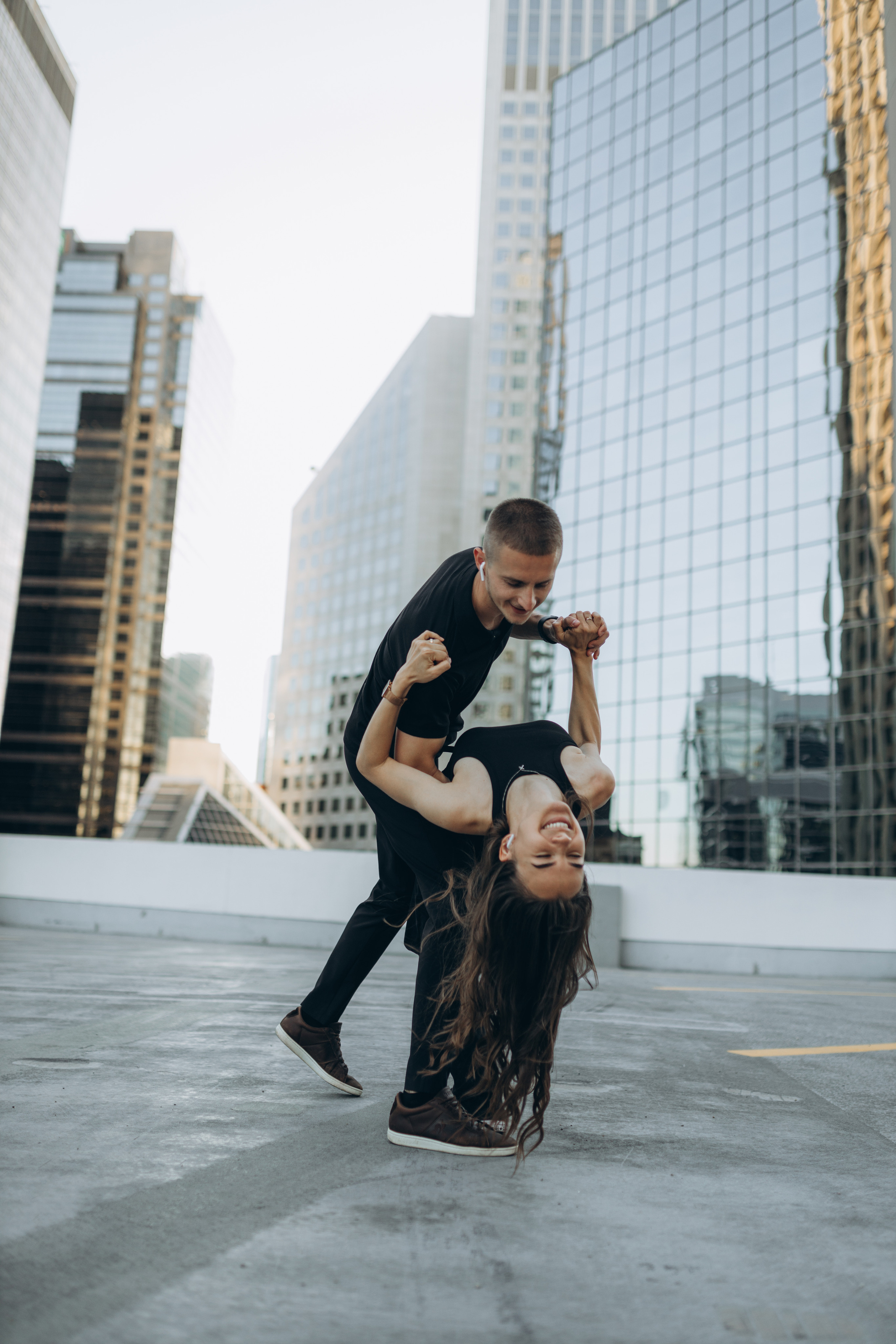 Andrew & Valentyna. Photographer Elvira Hryshchenko