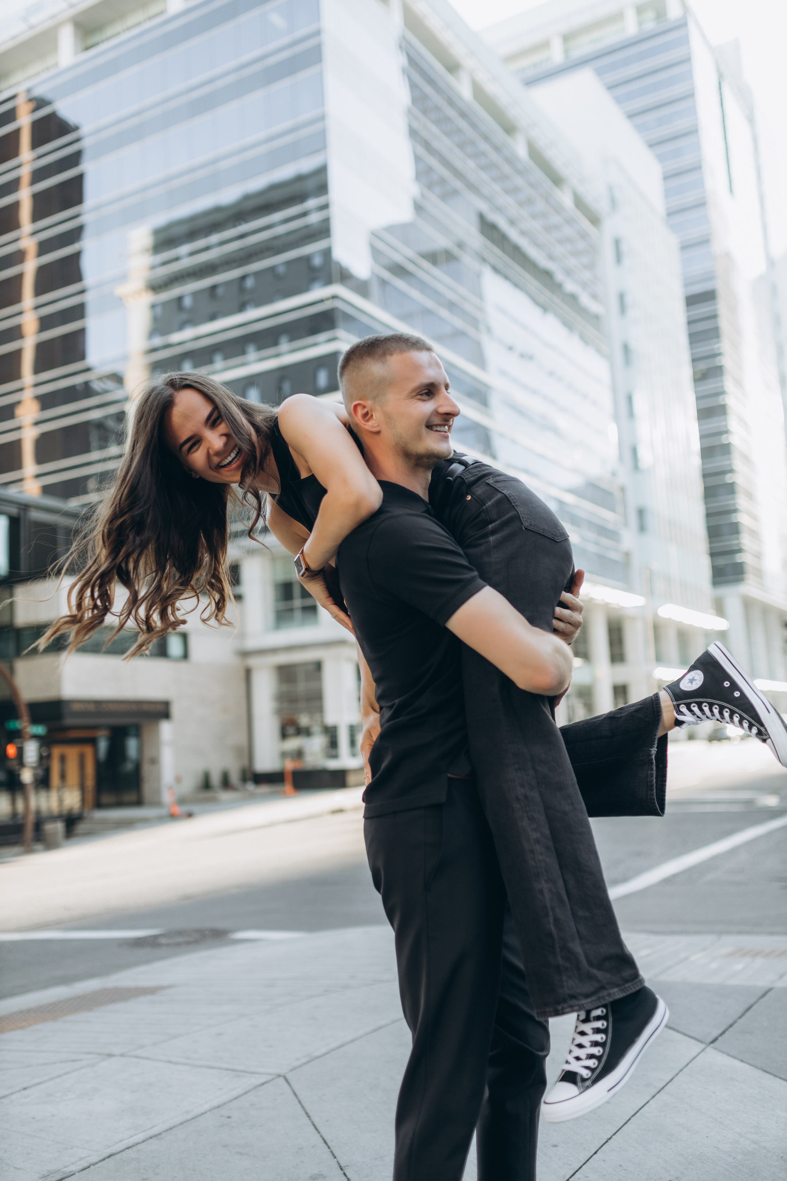 Andrew & Valentyna. Photographer Elvira Hryshchenko