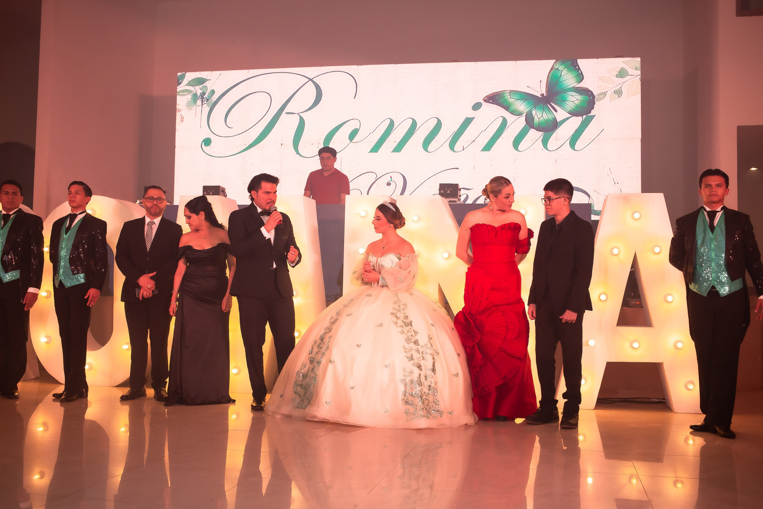 XV AÑOS ROMINA. Simón Enríquez Studio