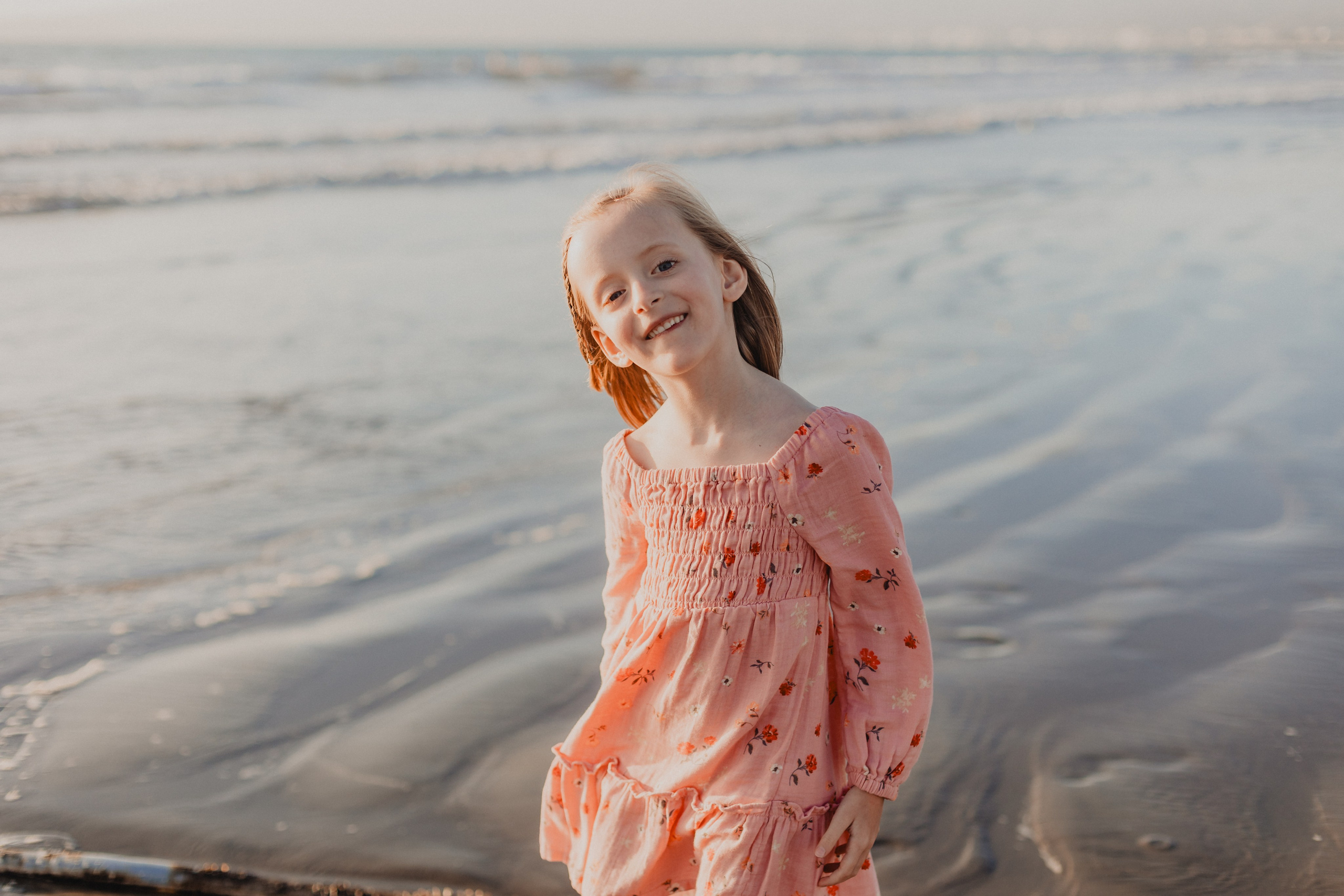 Laughter, Sand, and Sea: A Family Session in Nuevo Vallarta. Fotógrafo de Bodas en Puerto Vallarta y Riviera Nayarit | VL photo & film