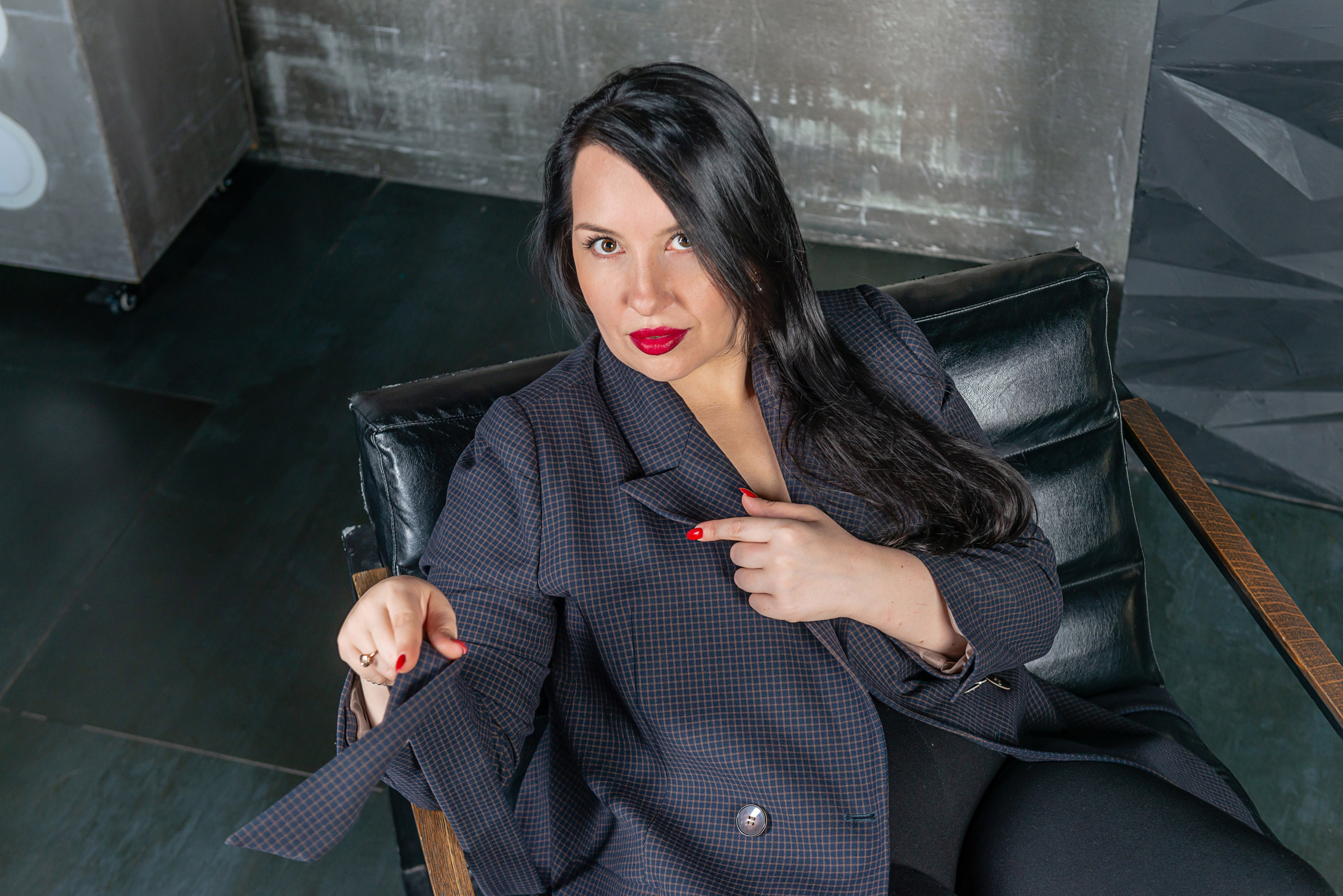 Individual women’s photo session in studio. PHOTOGRAPHER QUINTANA ROO