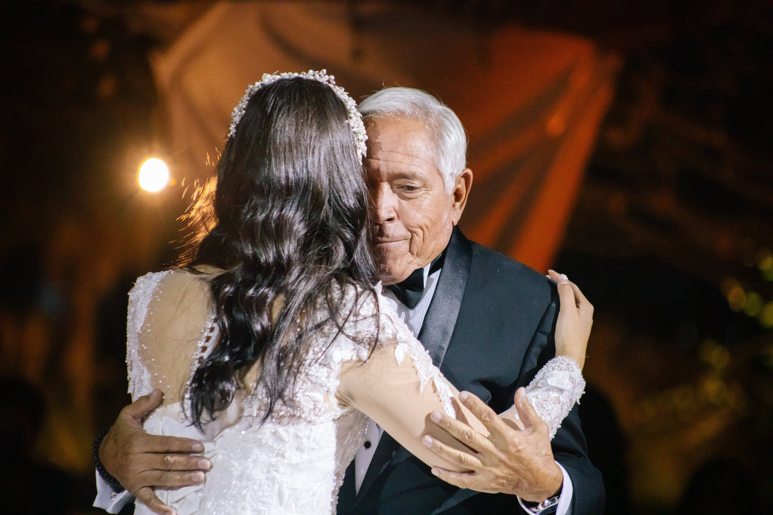 Primer Baile. Wedding Photographer Ruth Preciado