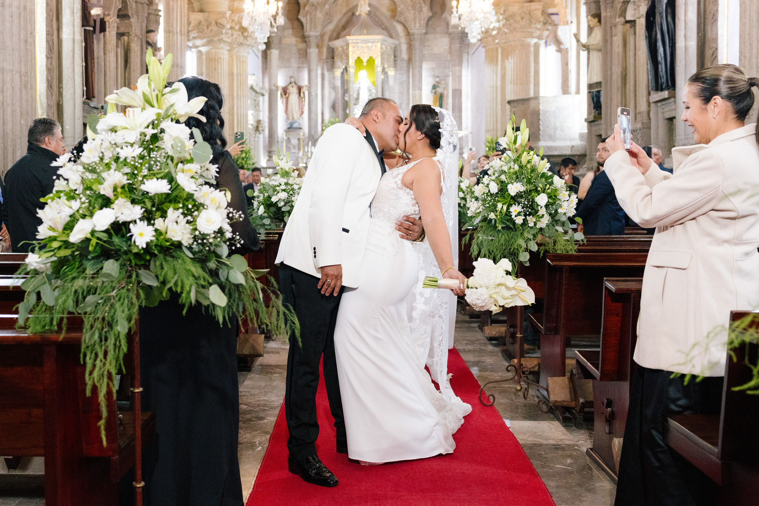 Alejandra y Salvador. Wedding Photographer Ruth Preciado