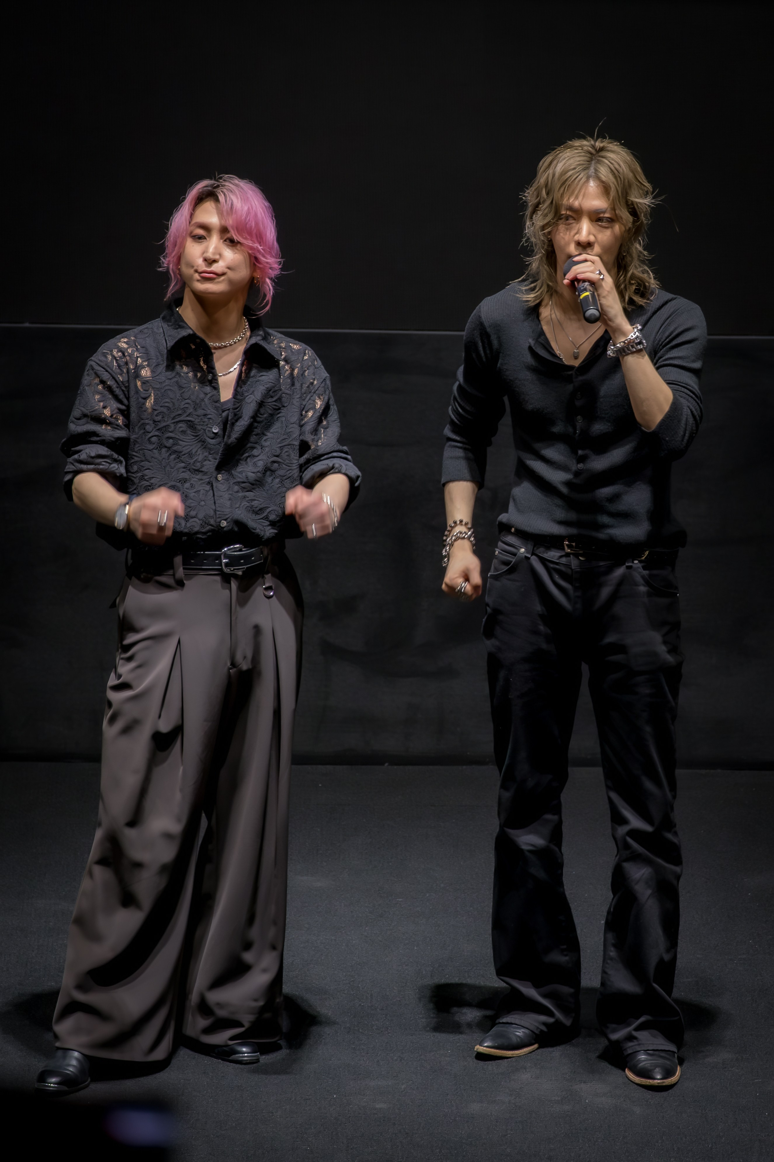 “SPECIALS” in COEX, Seoul with YUTA NAKAMOTO & SAKUMA DAISUKE. Photographer in Seoul Dobrokvashina Natalya