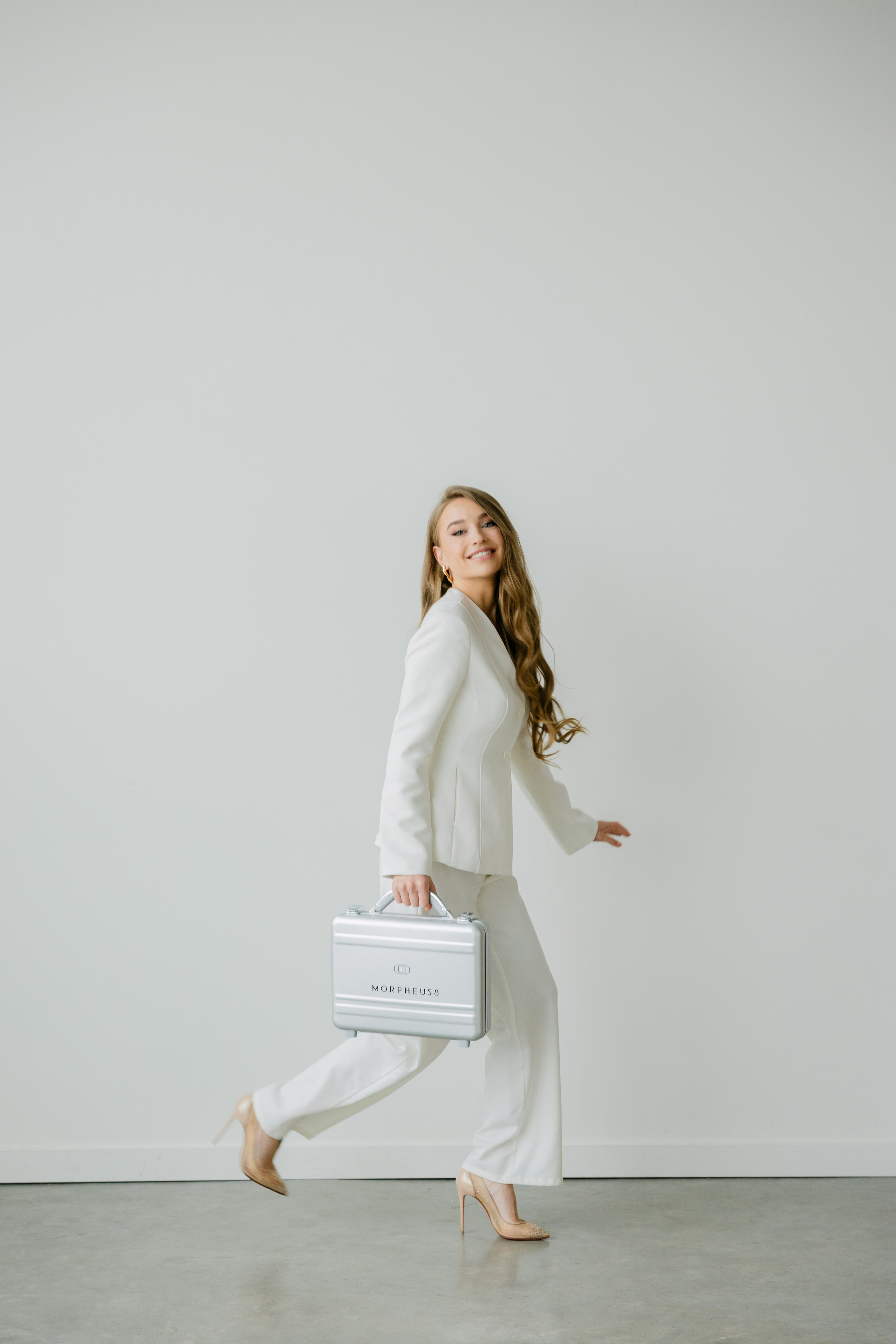 Aesthetic Specialist. Photographer Elvira Hryshchenko