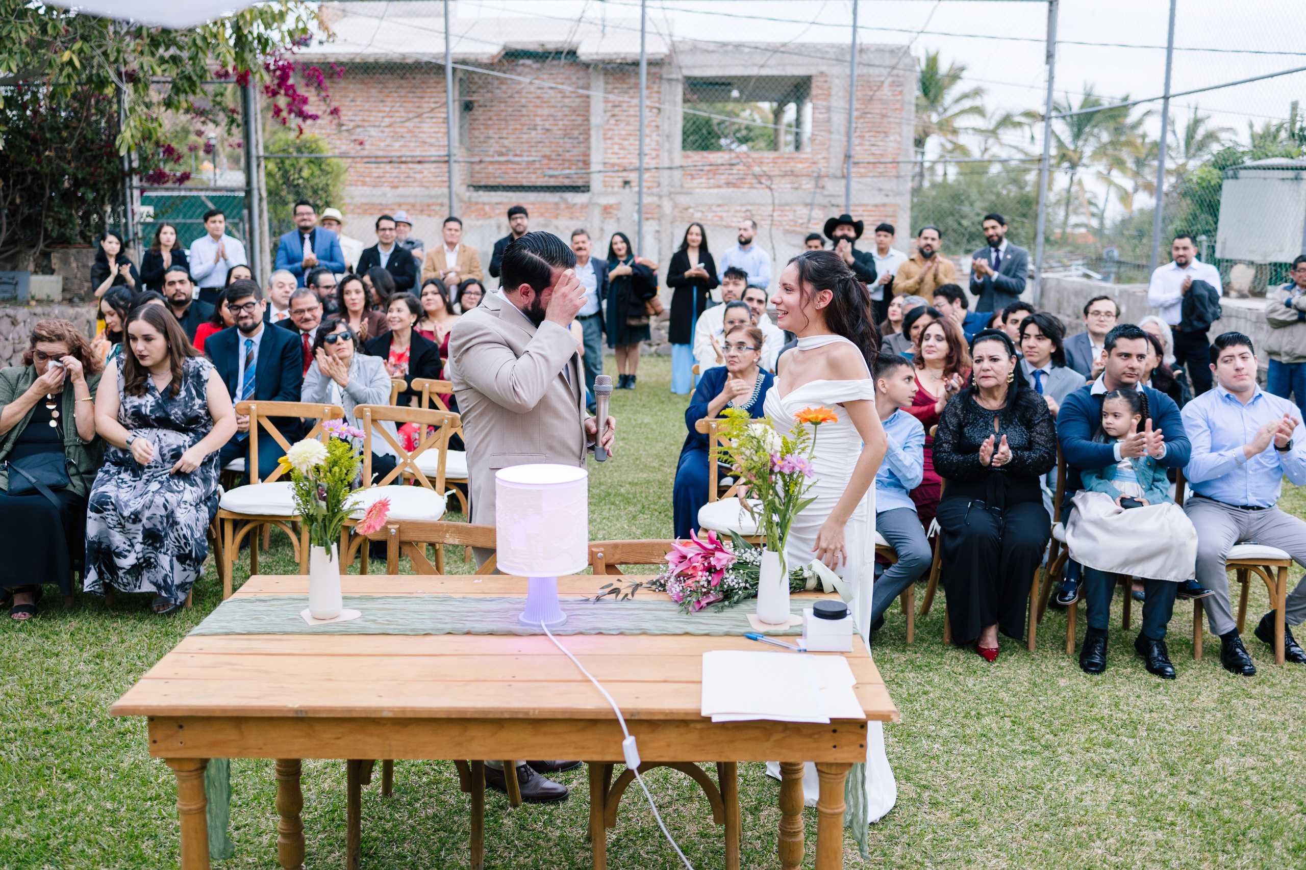Civil. Wedding Photographer Ruth Preciado